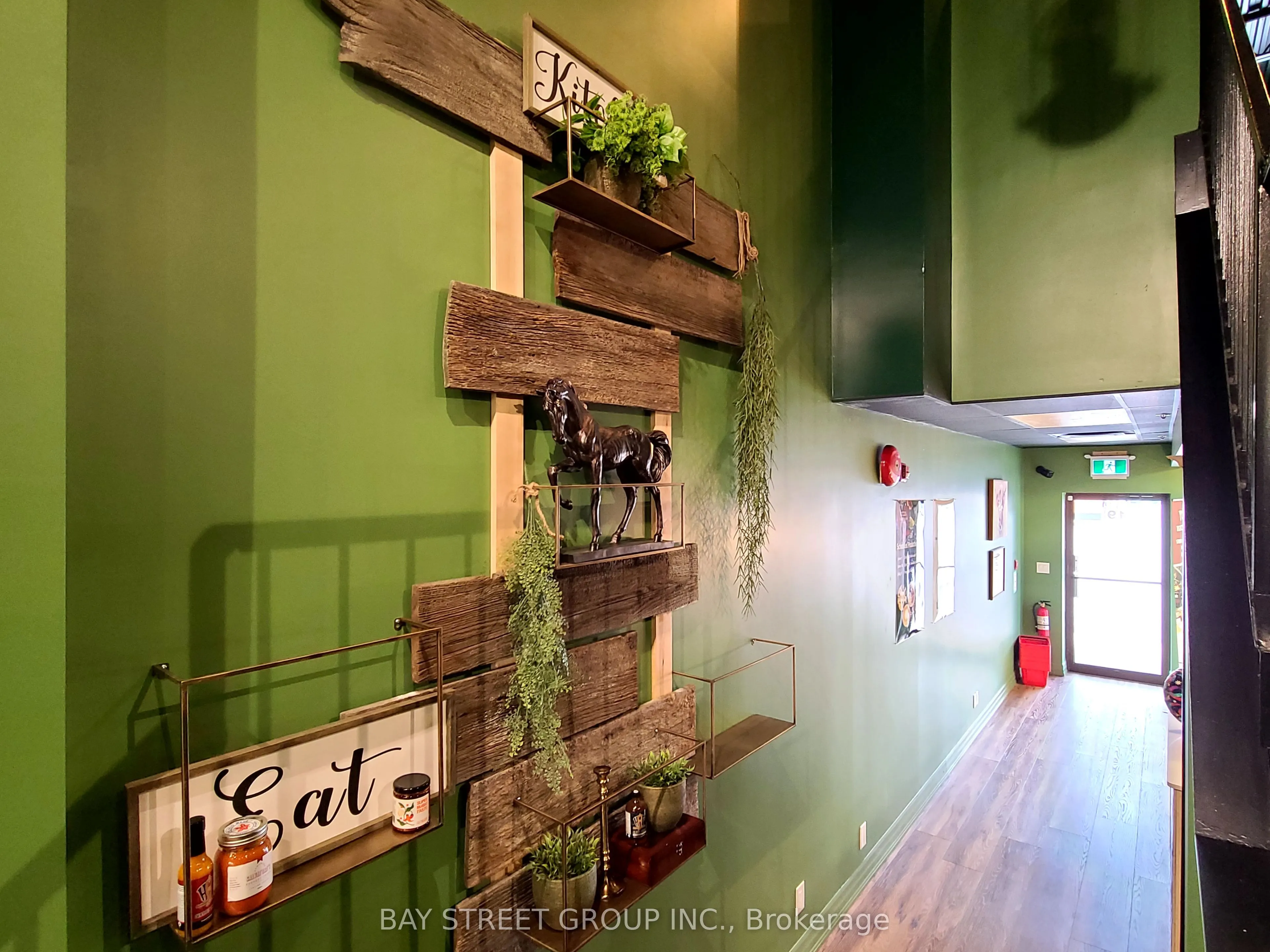 17665 Leslie Street, #19