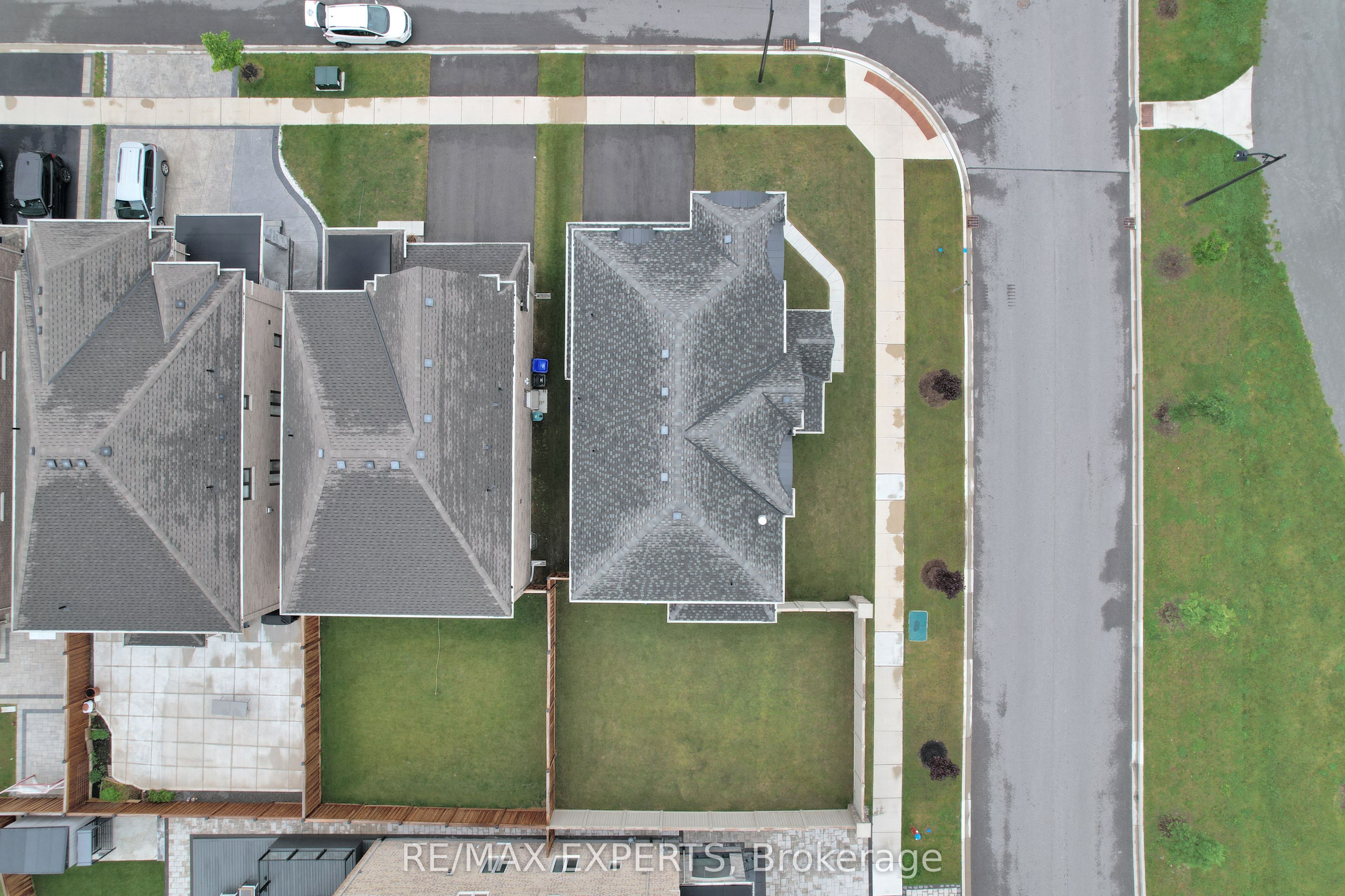 158 Scarlet Way