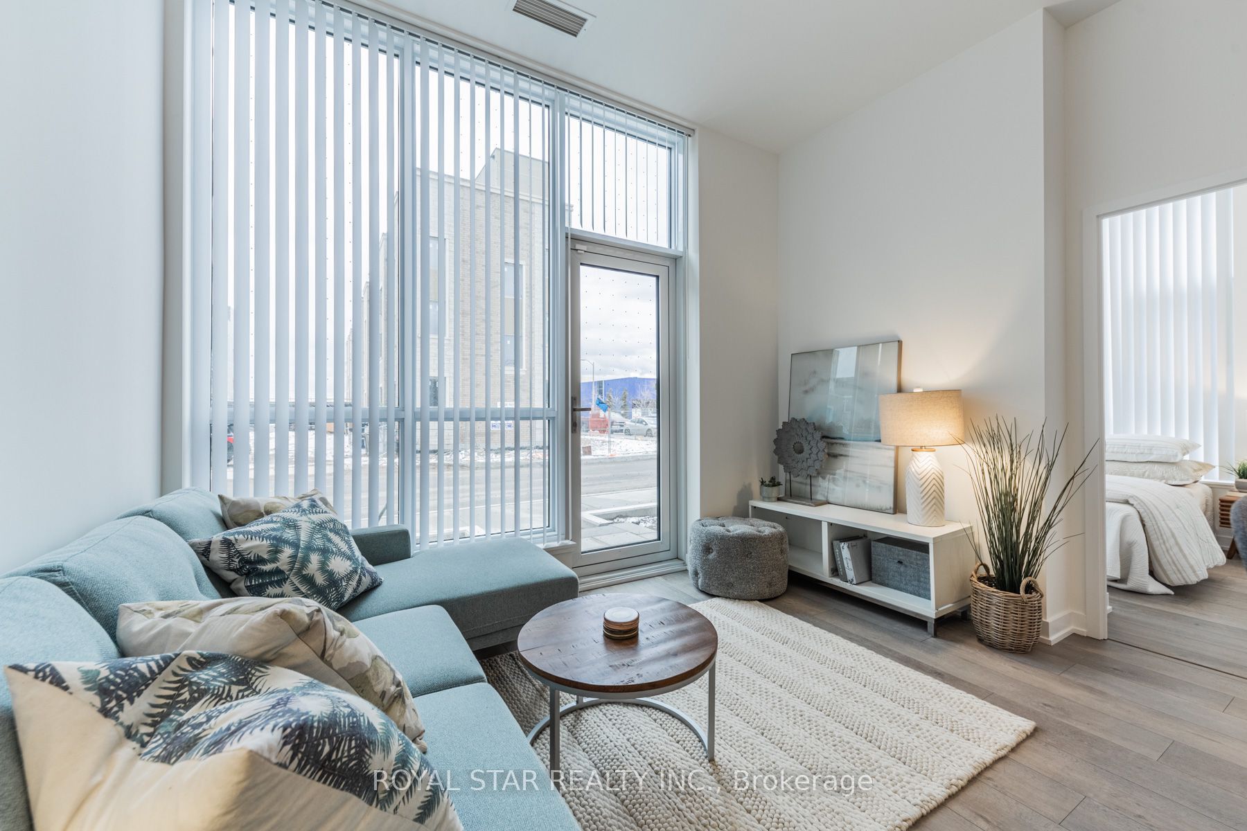 10 Honeycrisp Crescent, #105