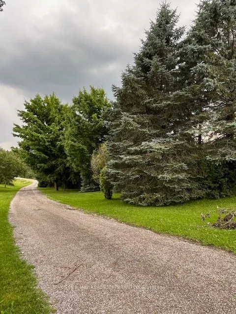 11699 Concession 6