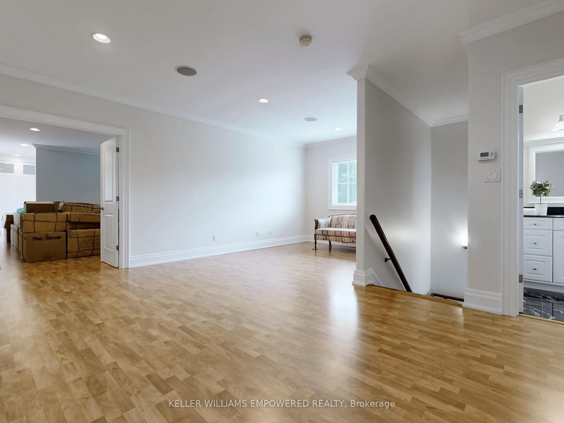 65 Kingswood Drive