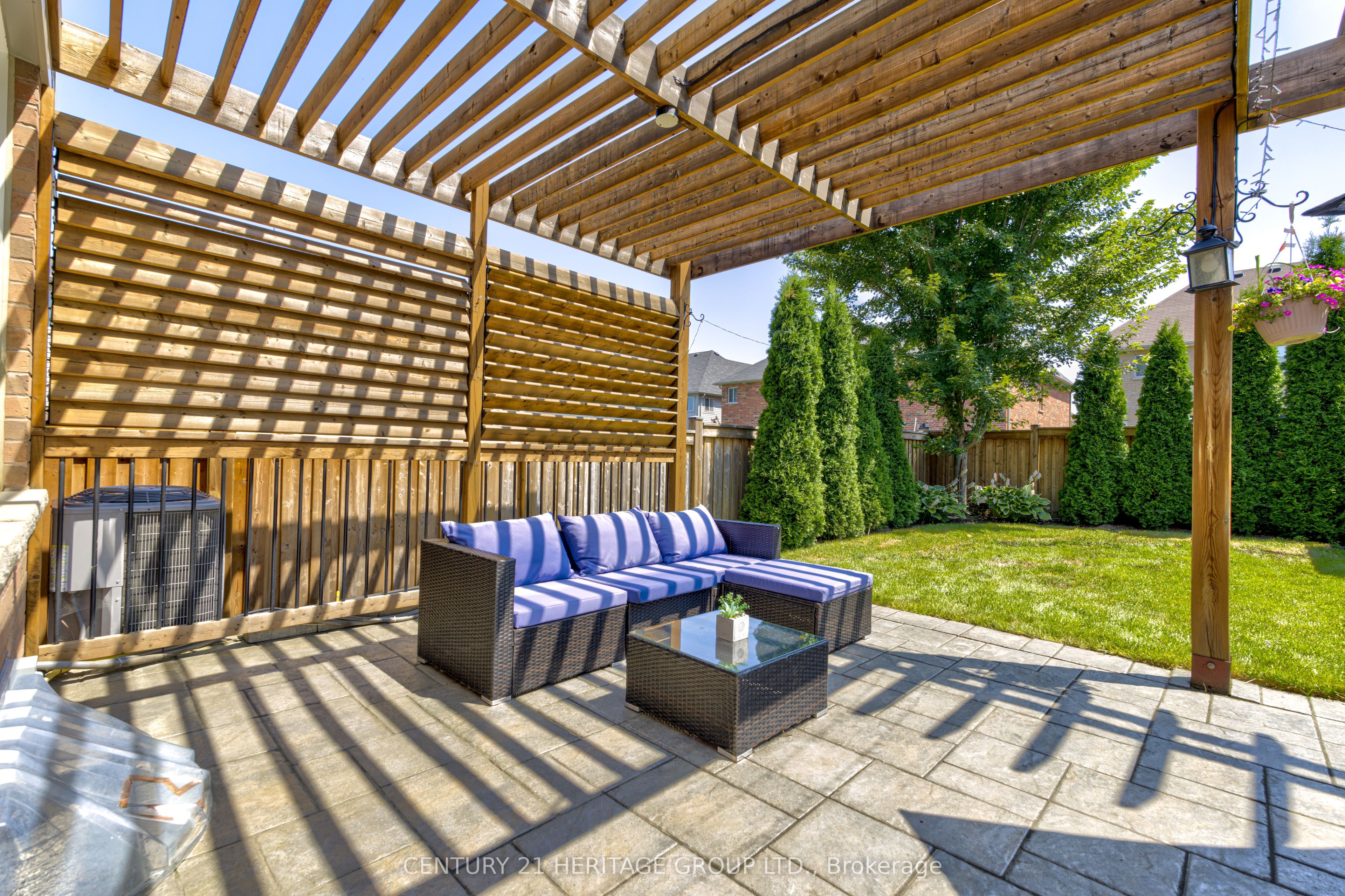 47 Hawke Crescent