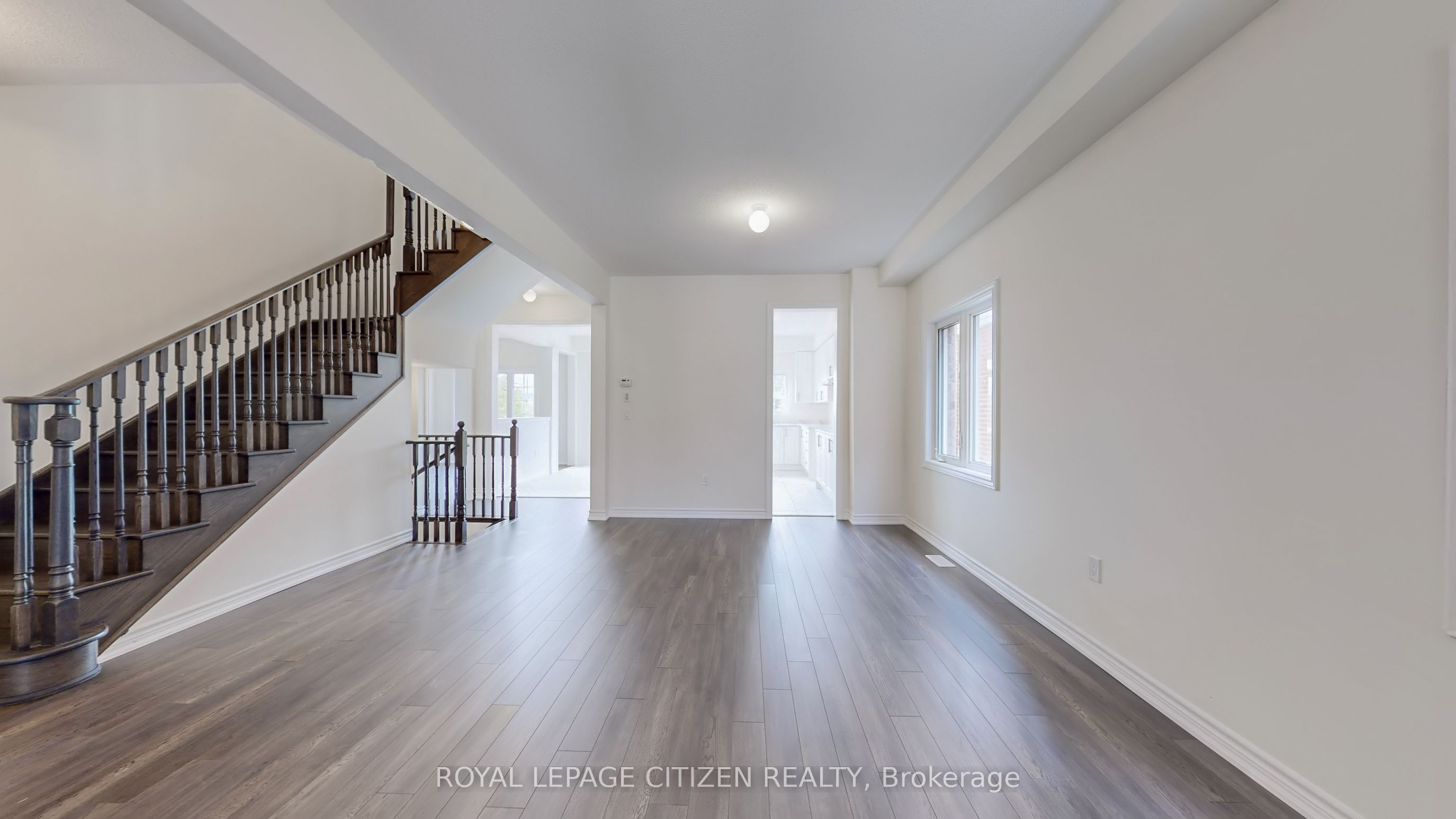 123 cliff thompson Crescent
