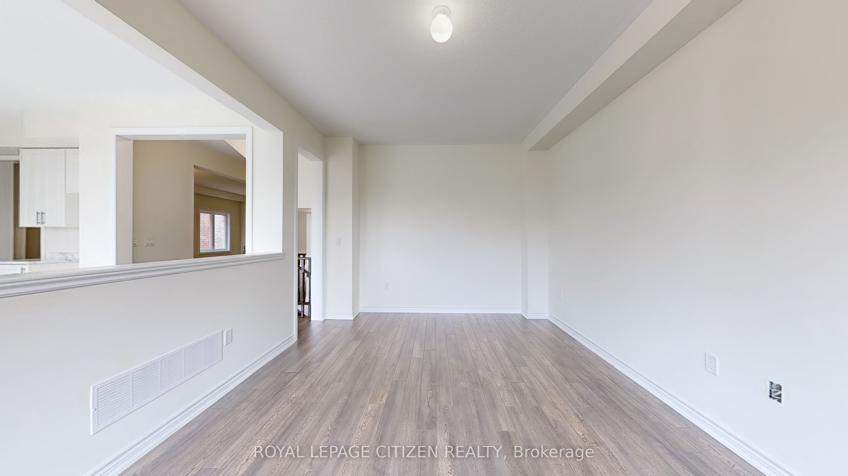 123 cliff thompson Crescent
