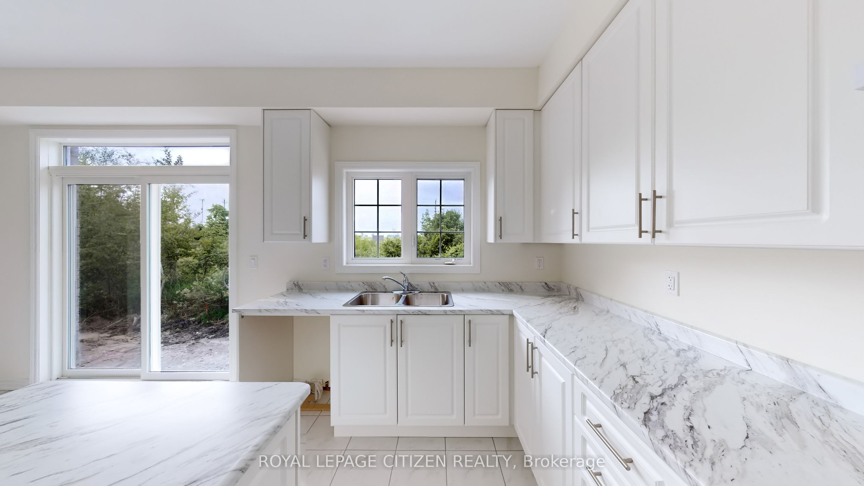 123 cliff thompson Crescent