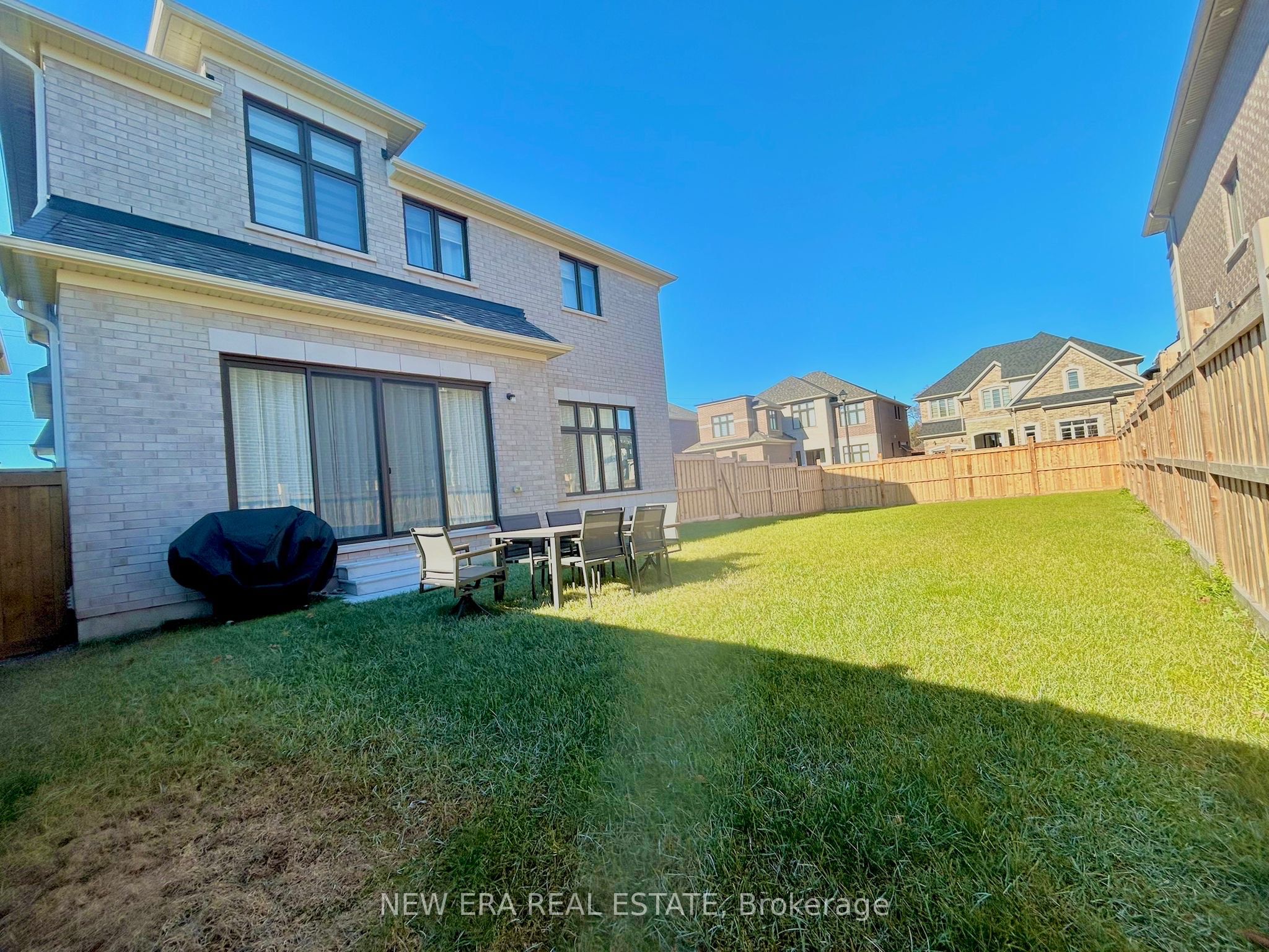 7 Ballanview Court