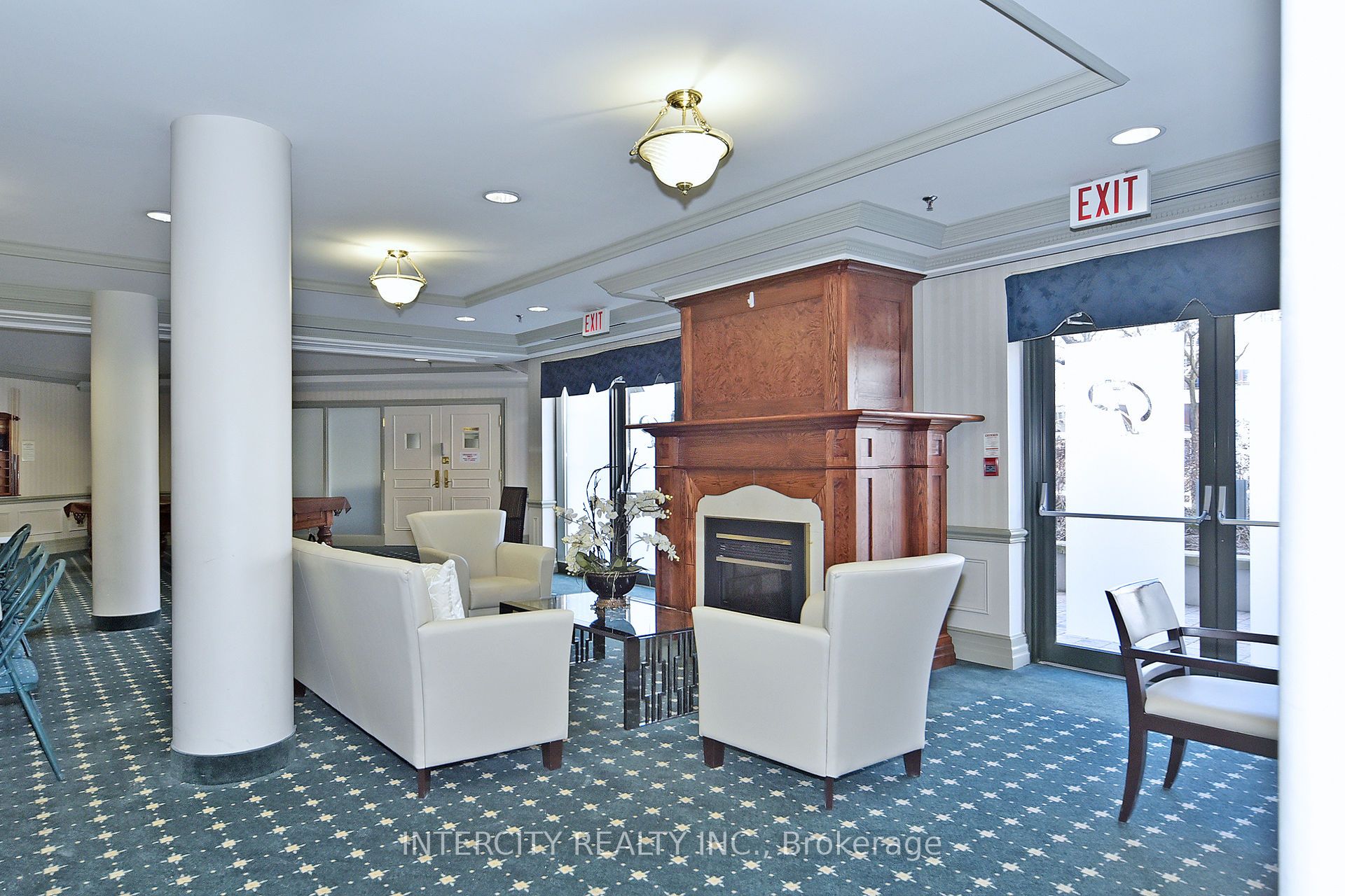 53 Woodbridge Avenue, #219
