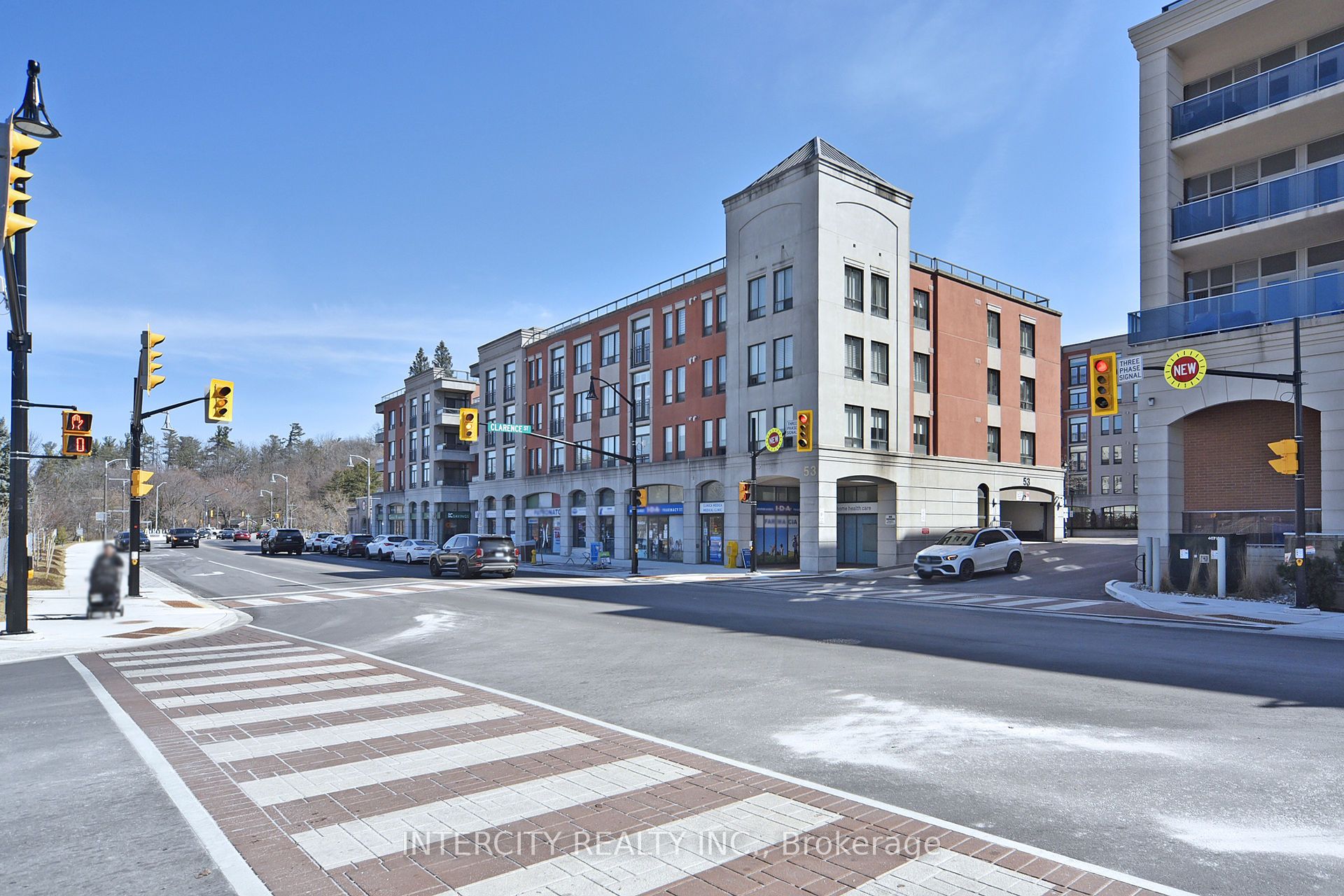 53 Woodbridge Avenue, #219