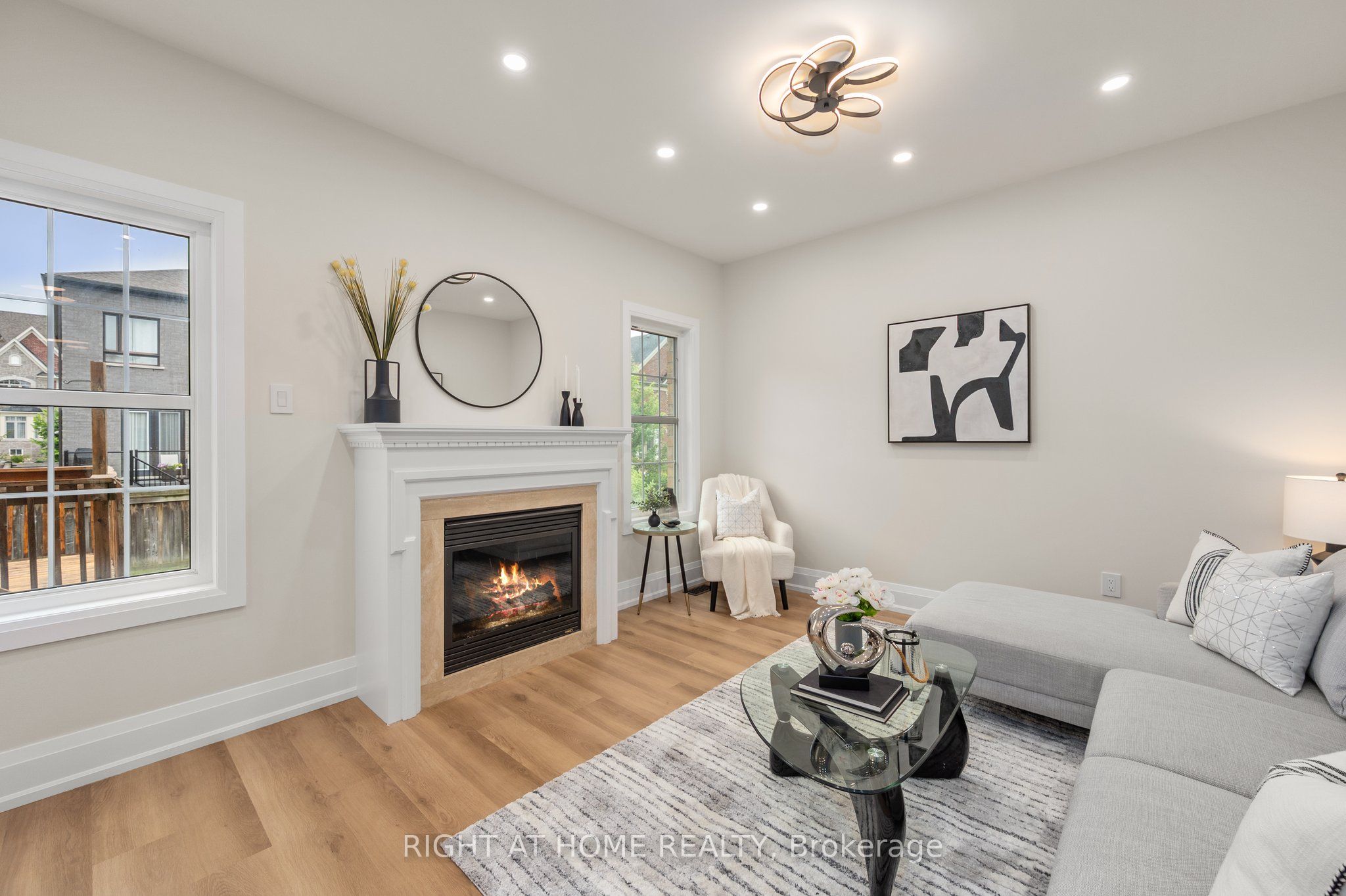 255 Queen Filomena Avenue