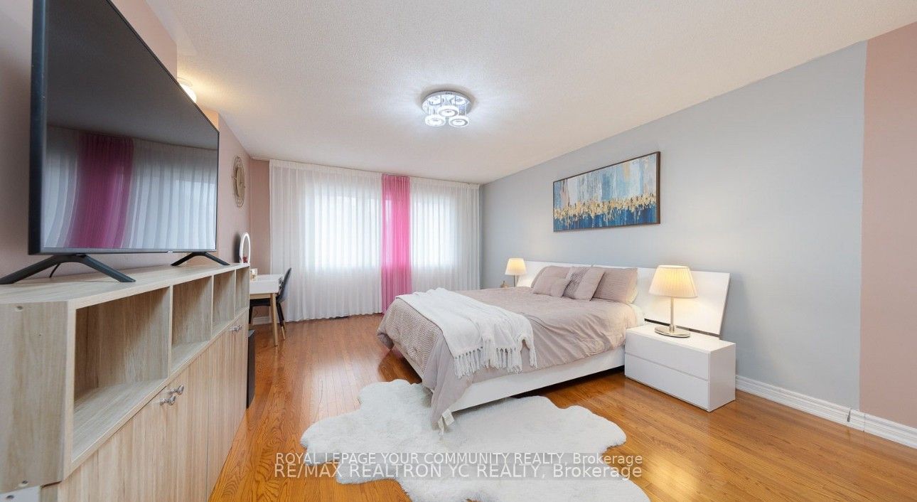 28 Saint James Avenue