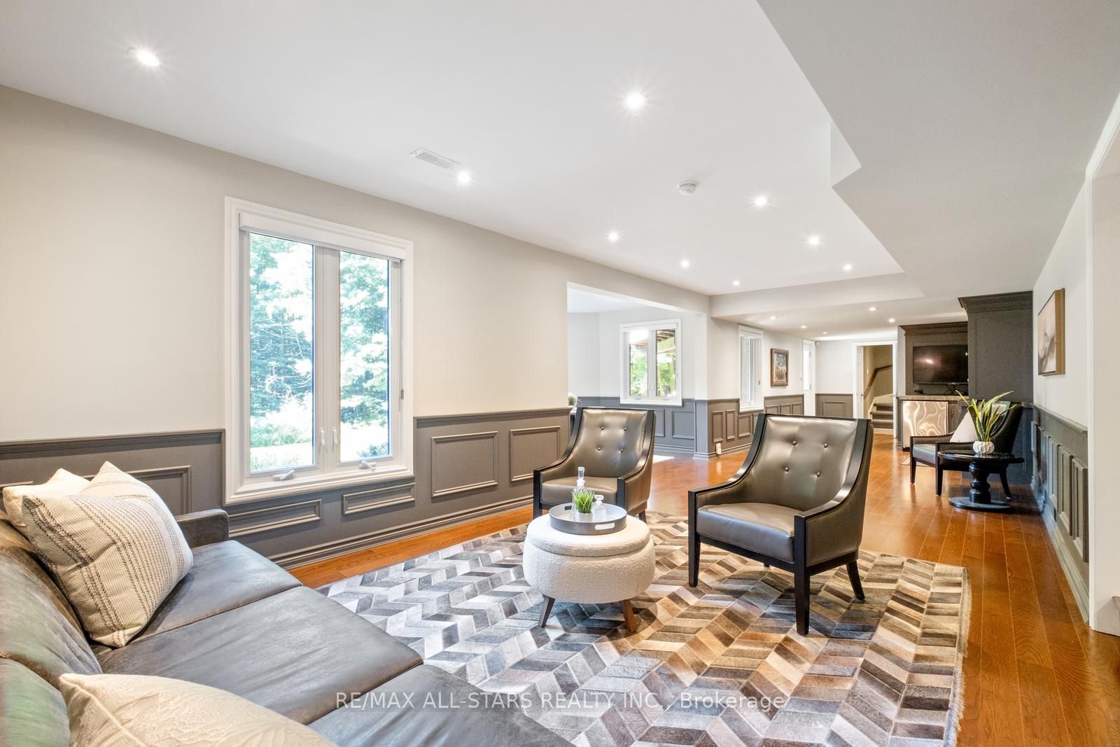 15 Skyridge Court