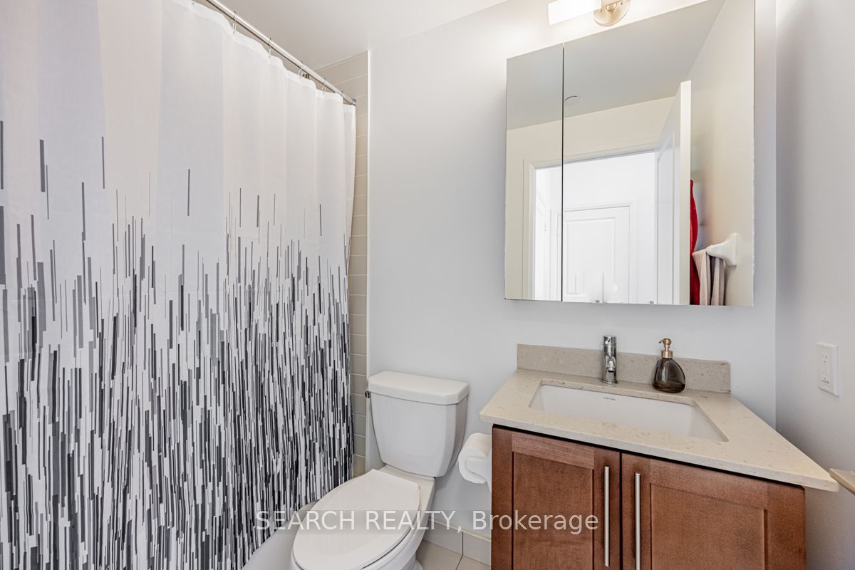 65 Oneida Crescent #1010