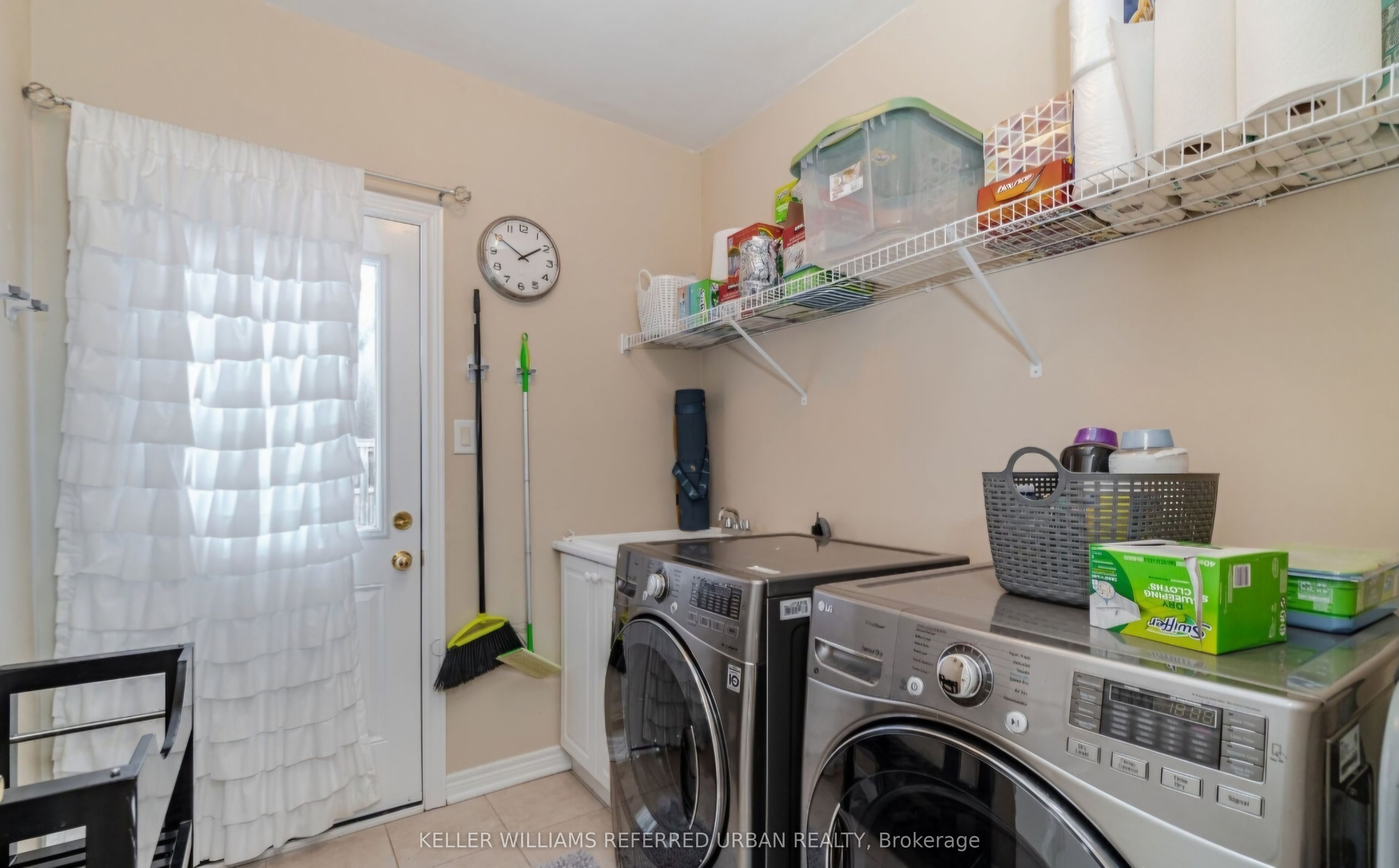 4 Hawkweed Manor