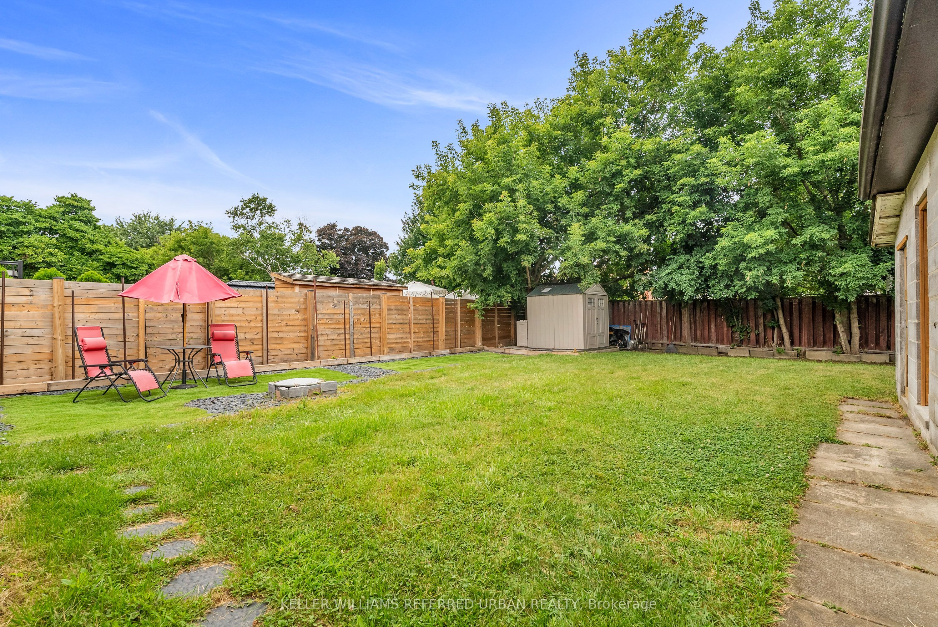 86 Morgan Avenue