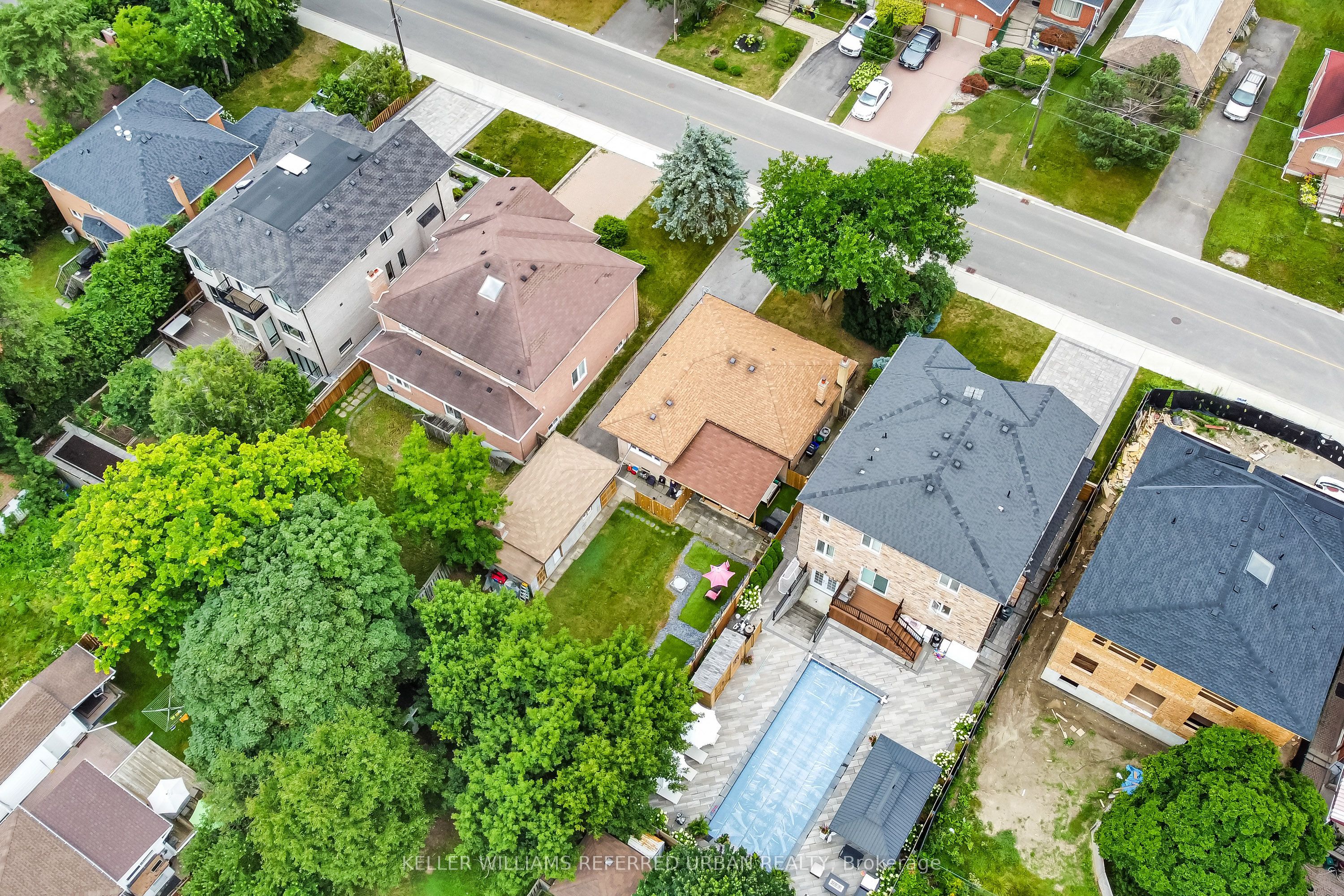 86 Morgan Avenue