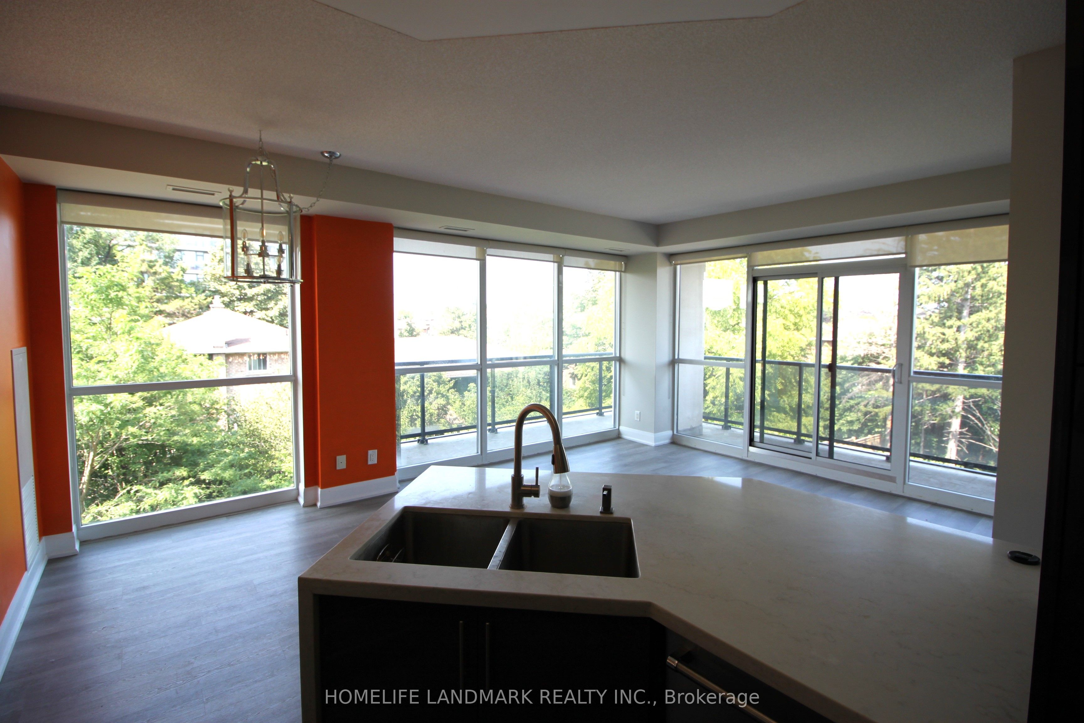 4700 Highway 7 Avenue #407