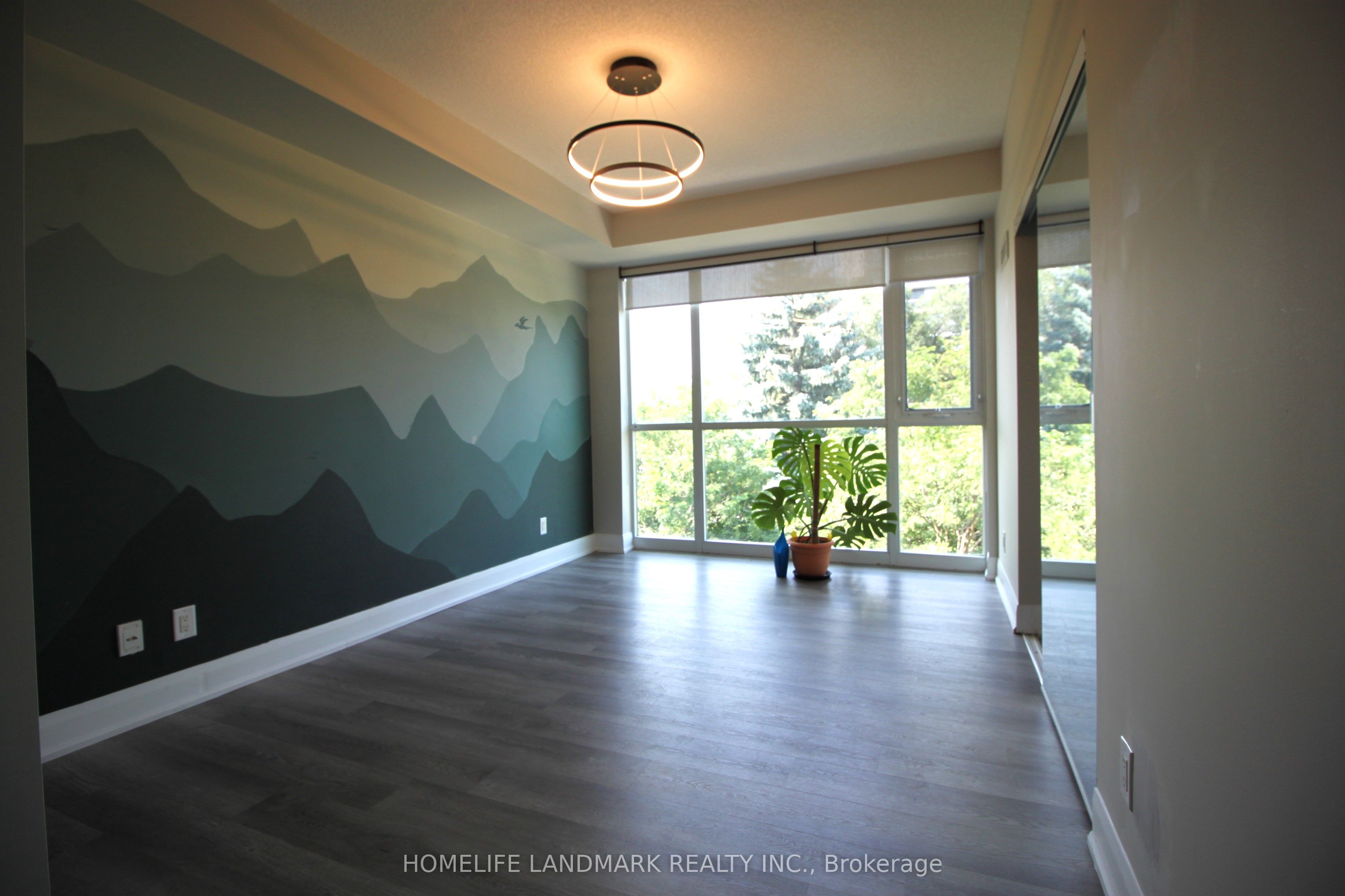 4700 Highway 7 Avenue #407