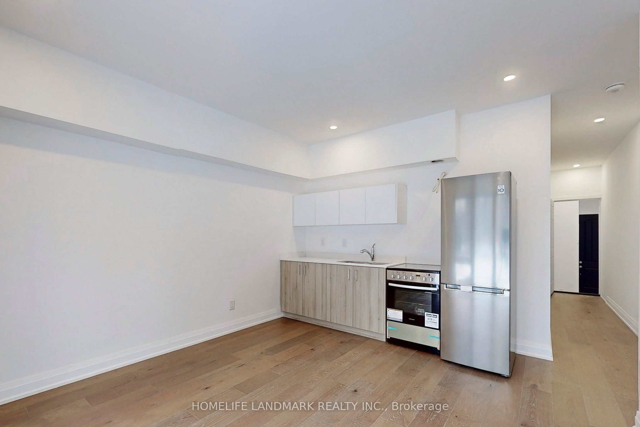 22 Persica Street #Lower