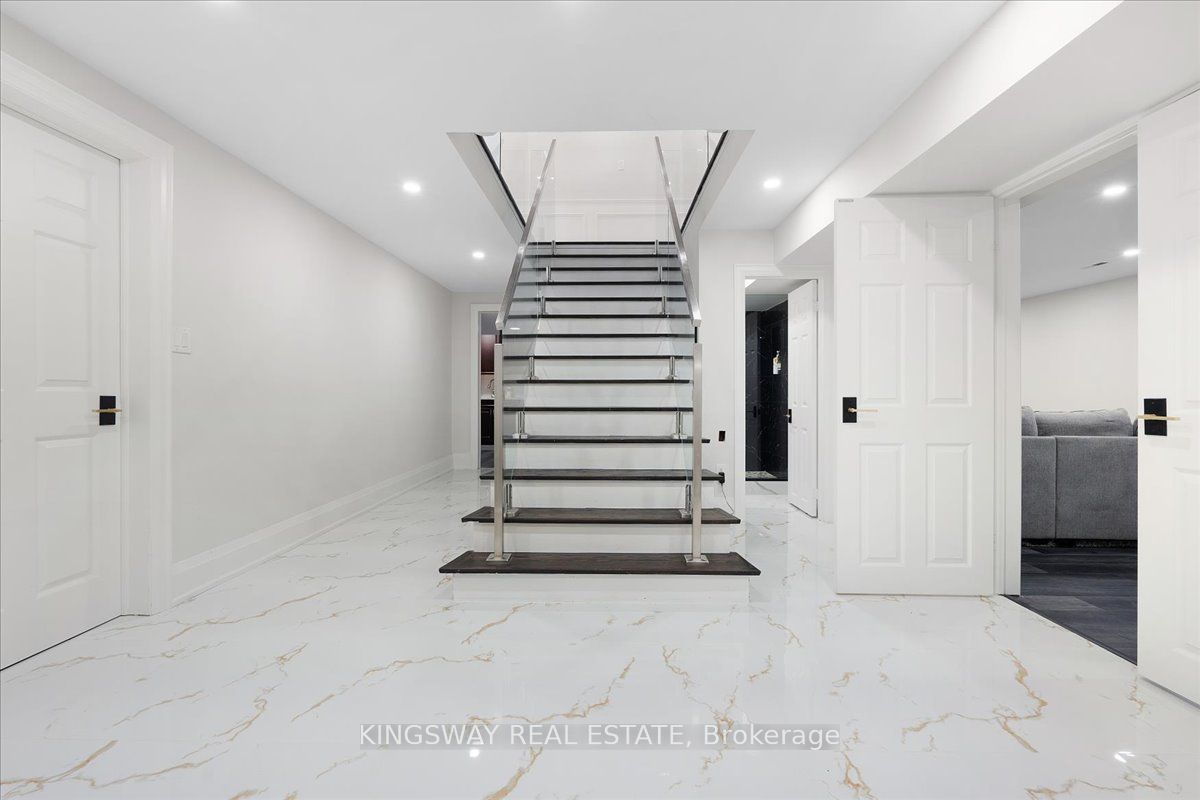 265 Wycliffe Avenue