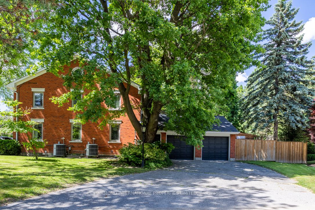 17 Old English Lane