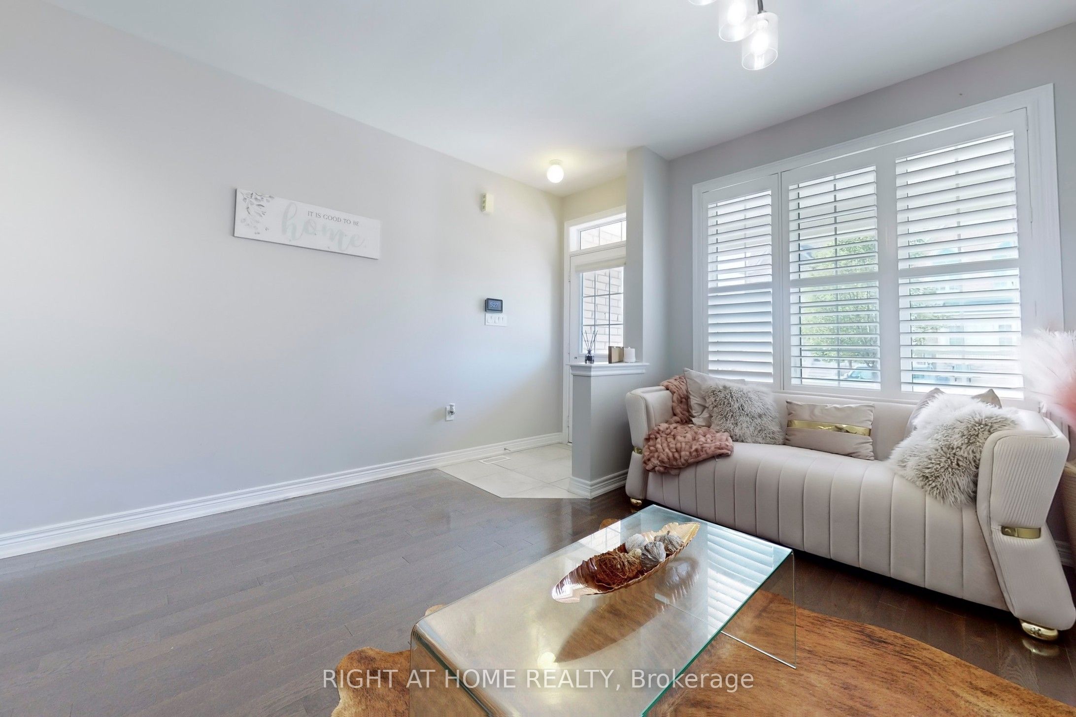 222 Kincardine Street