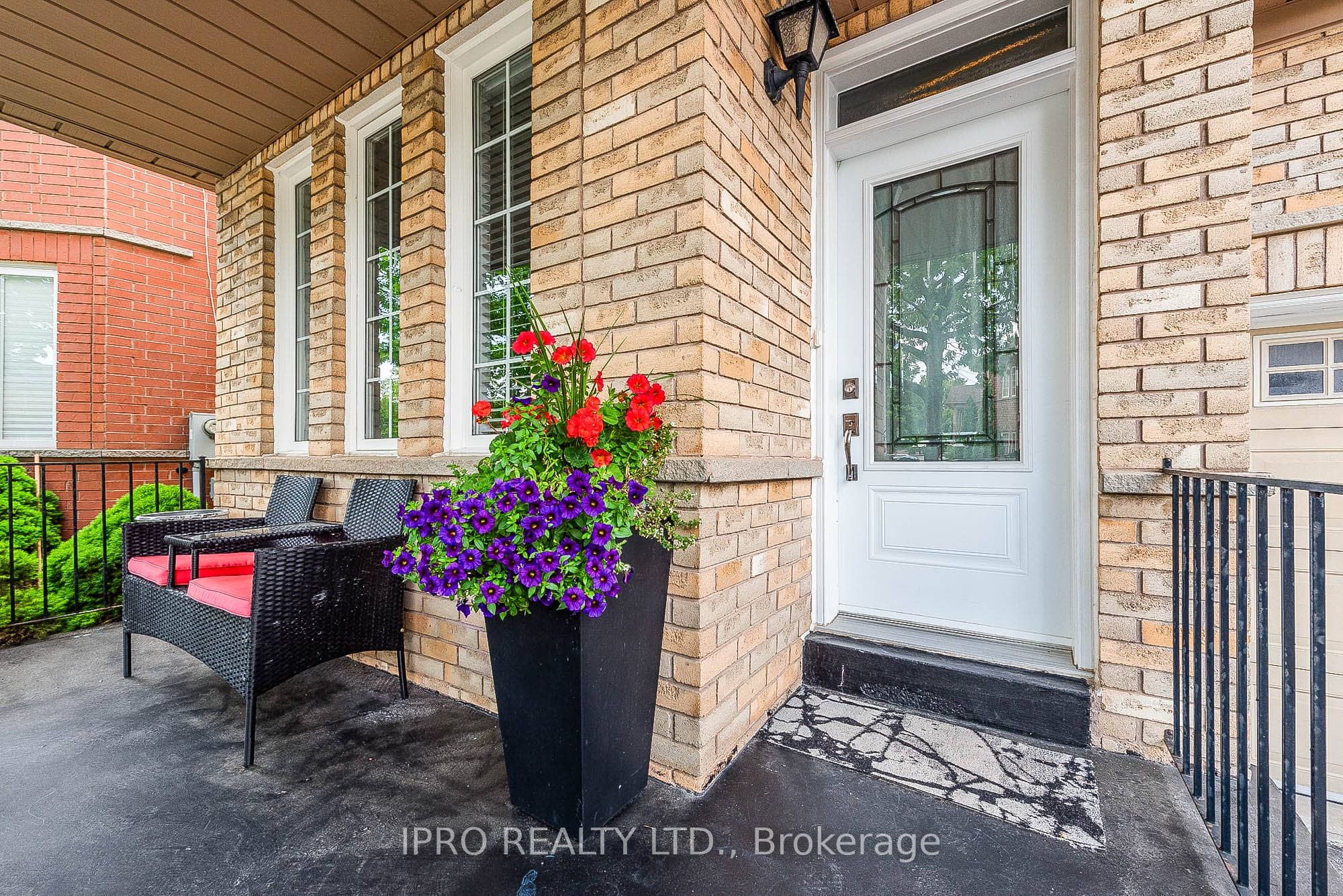 66 Skylark Drive