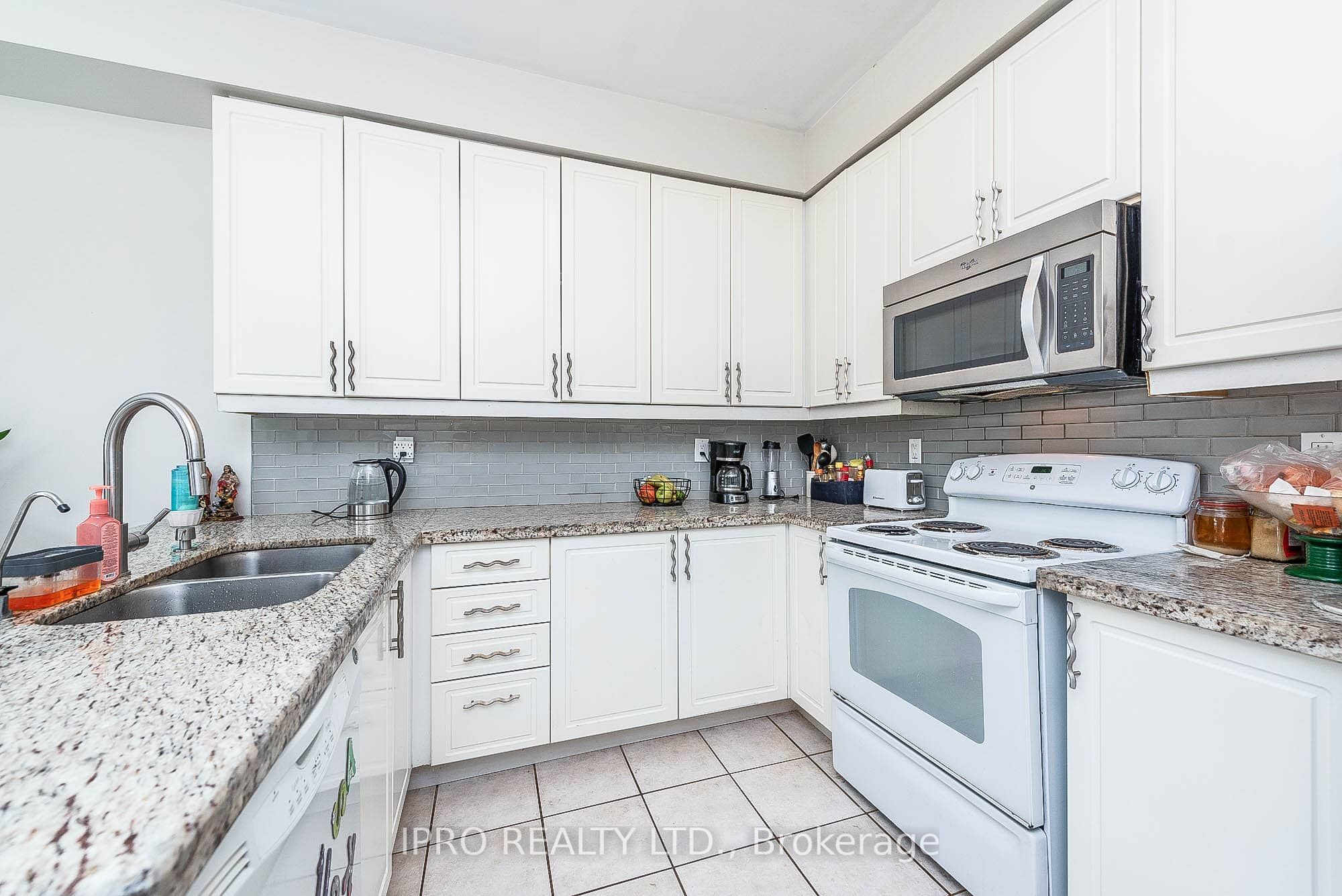 66 Skylark Drive
