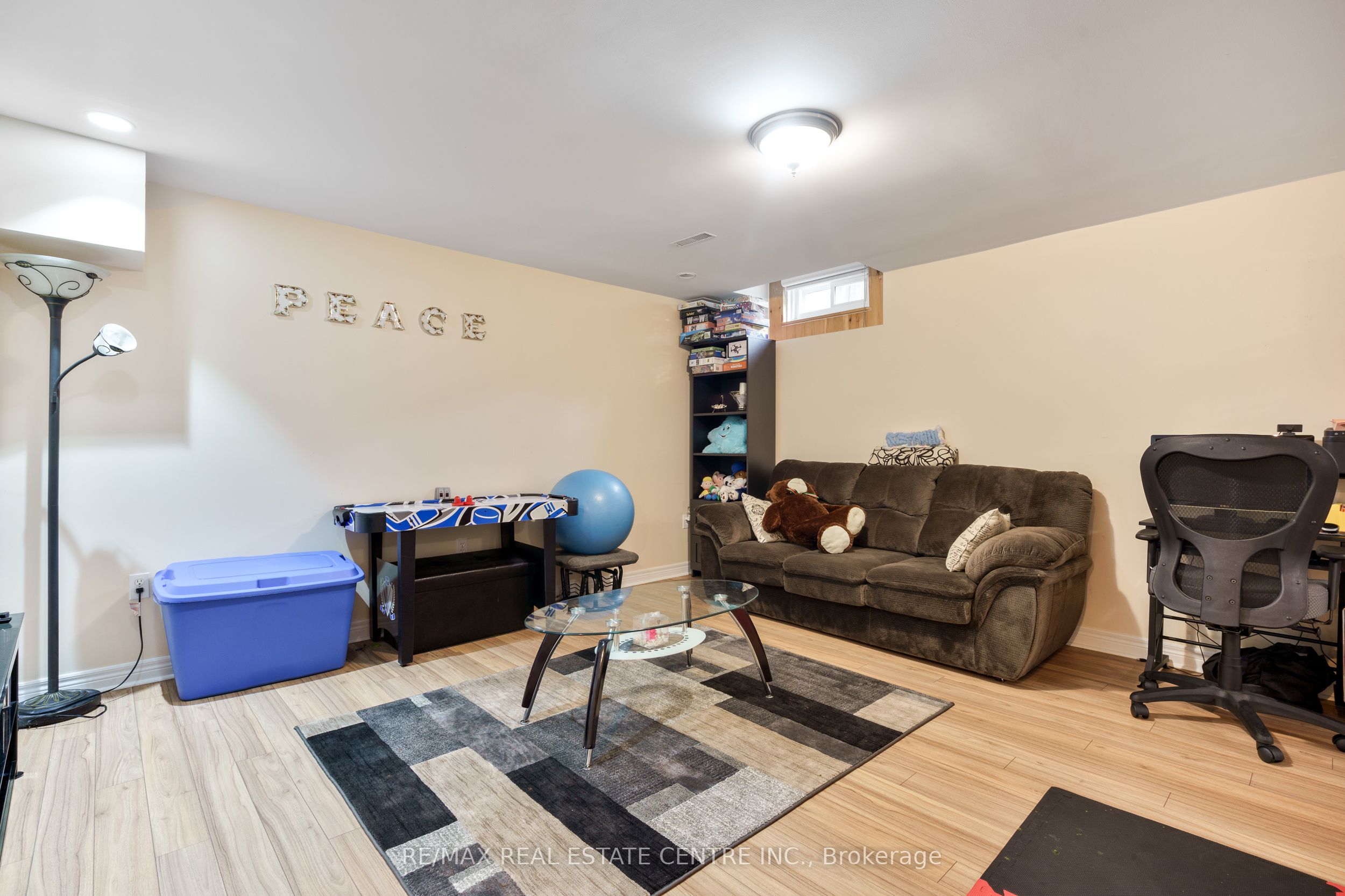 850 Leslie Drive