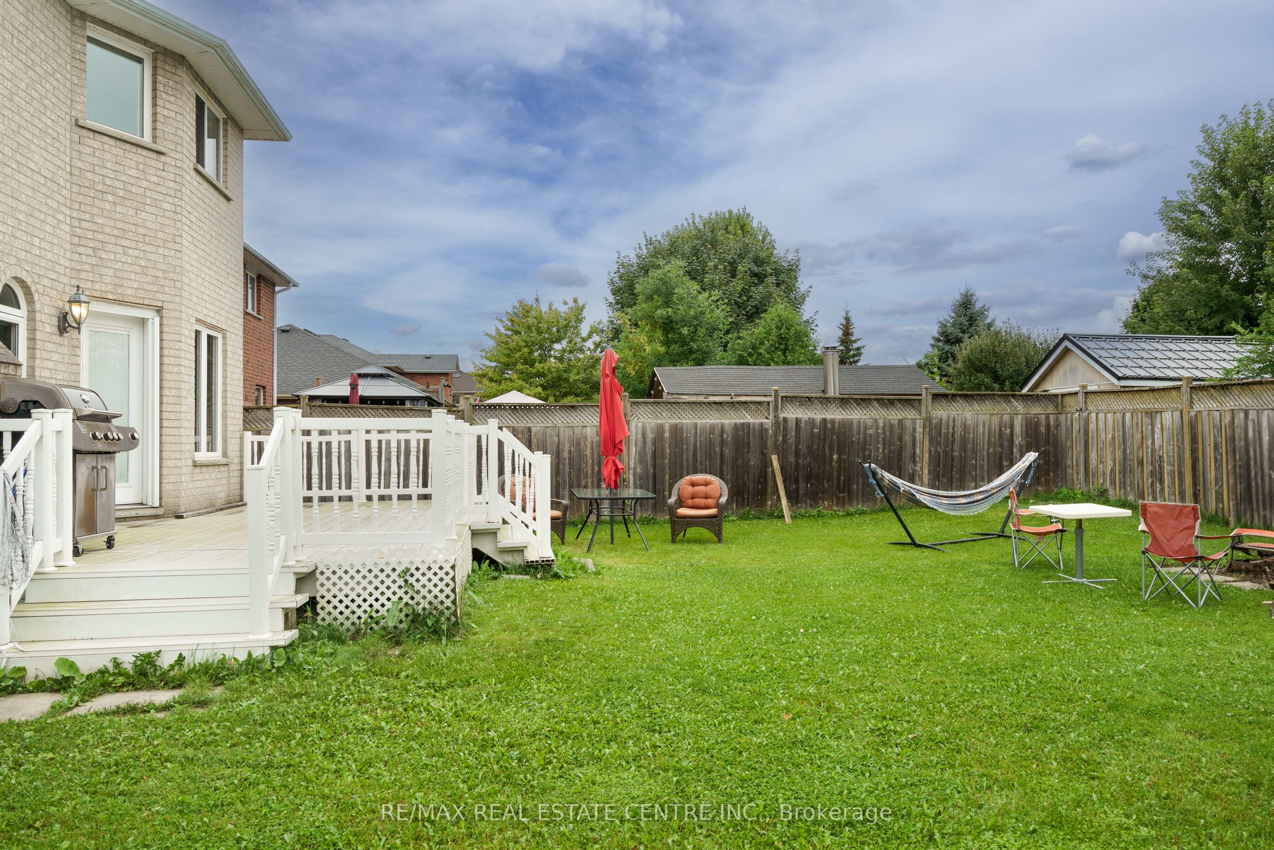 850 Leslie Drive
