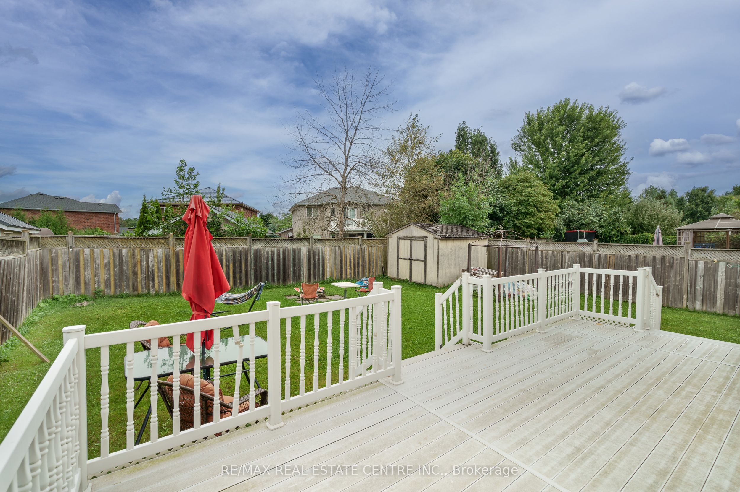 850 Leslie Drive