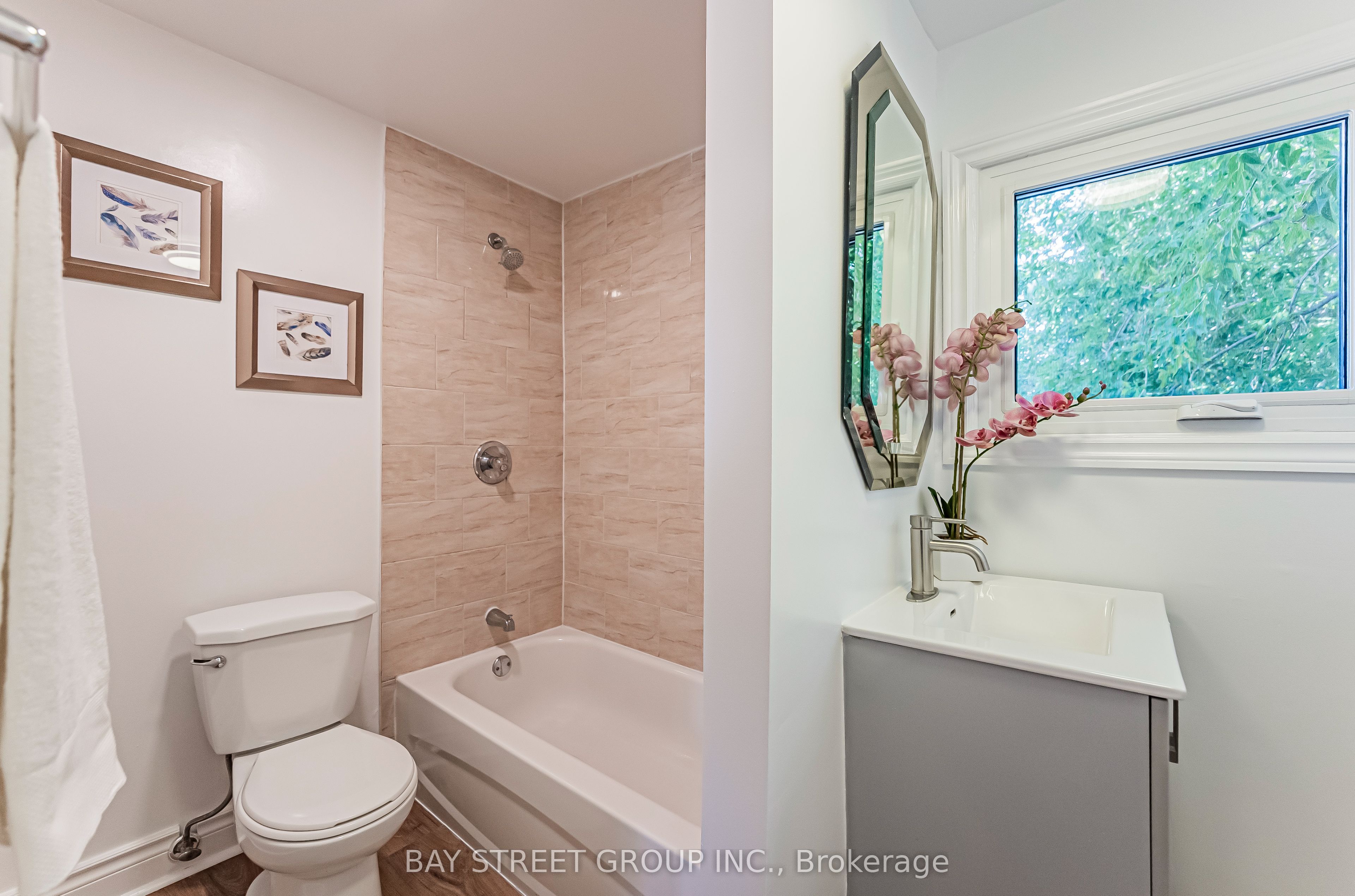 52 Glen Cameron Road