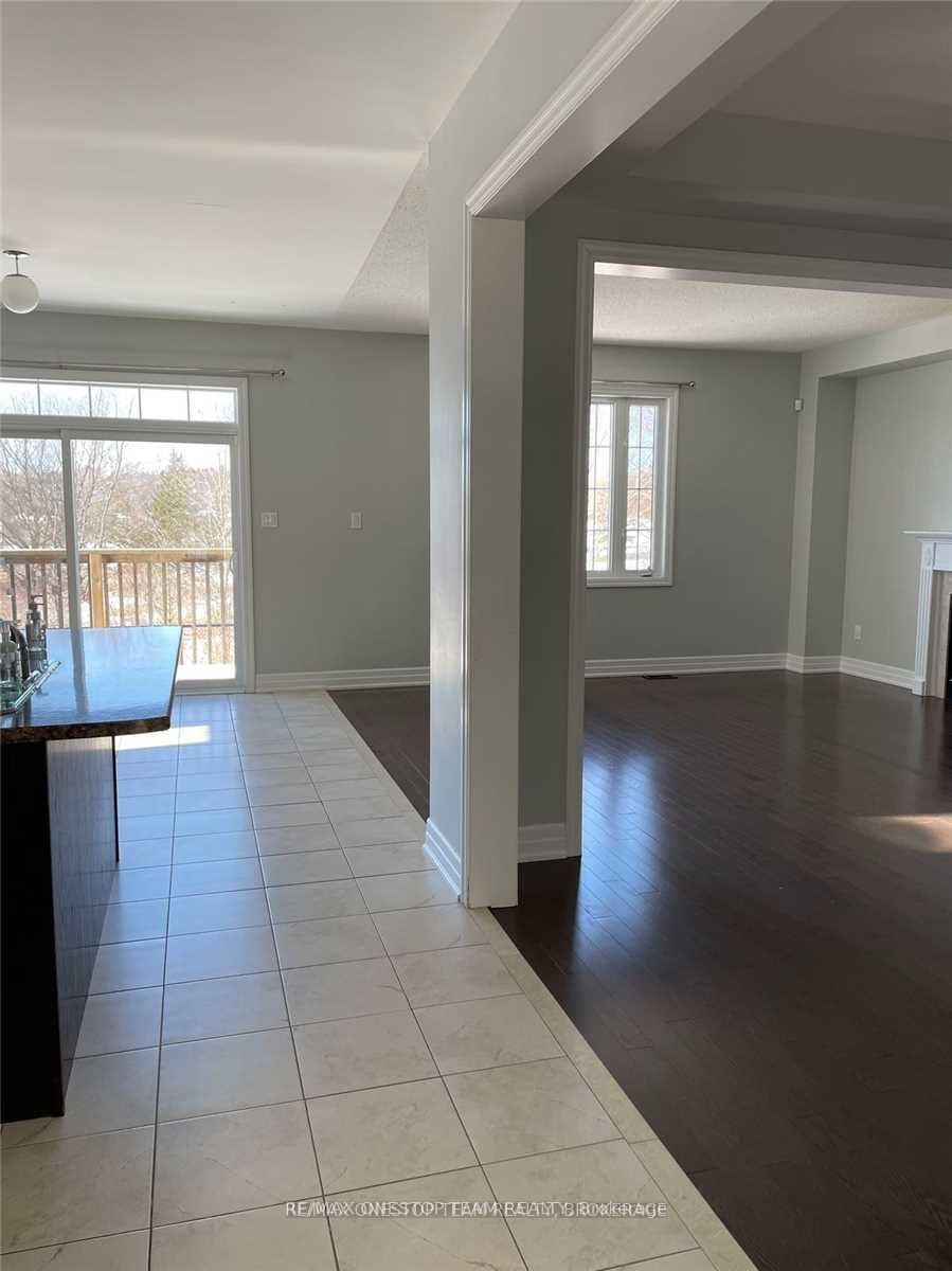 48 Robert Wilson Crescent