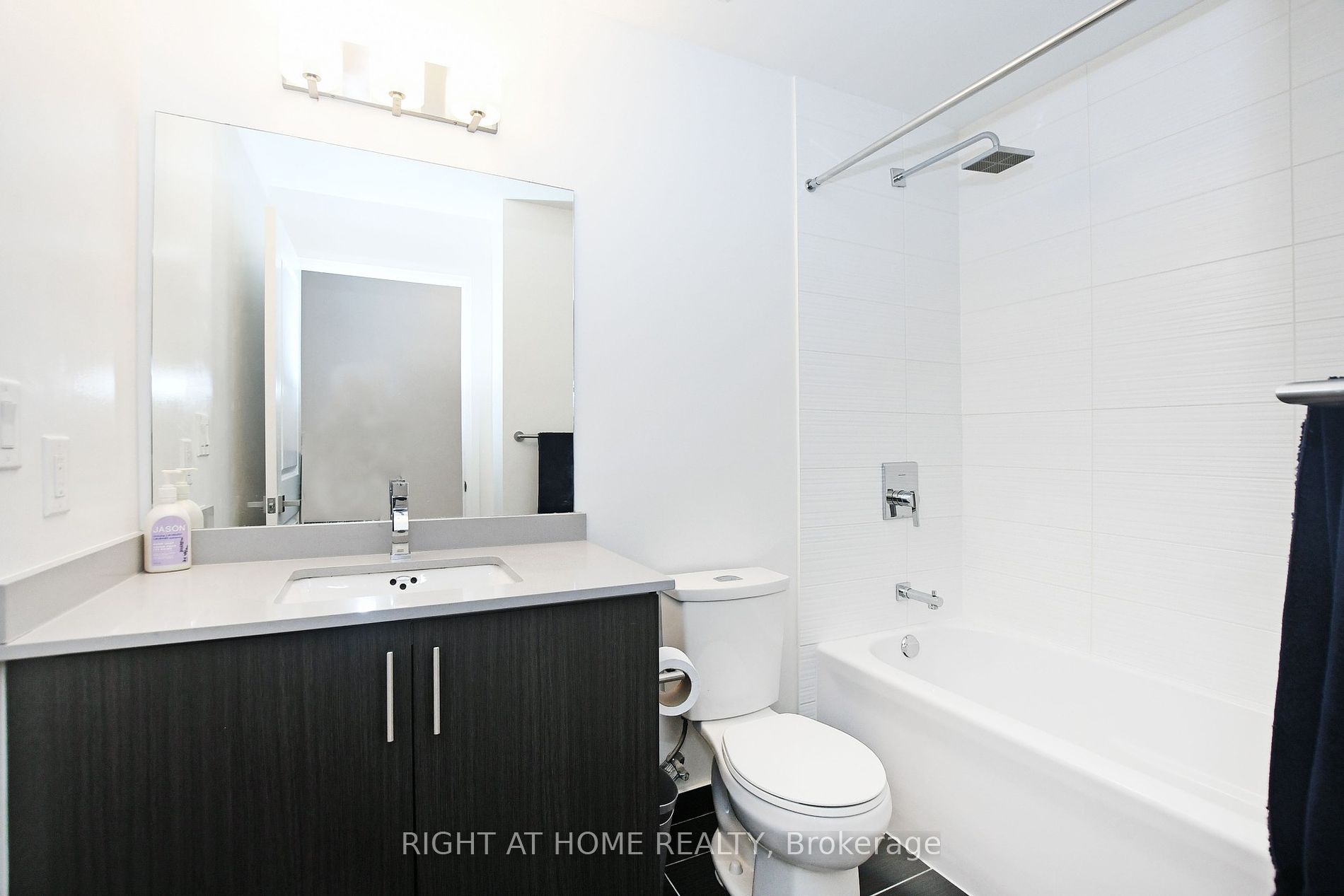 3600 Hwy 7 Road, #720