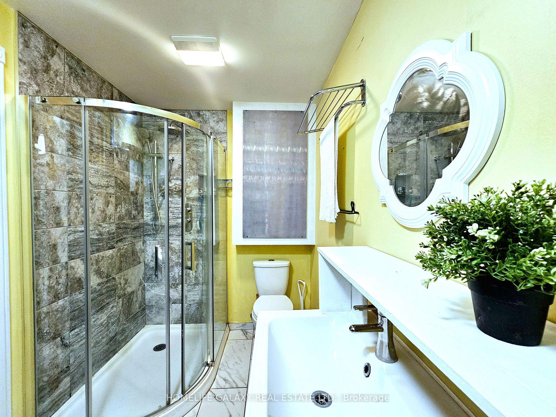 15 Restnook Lane