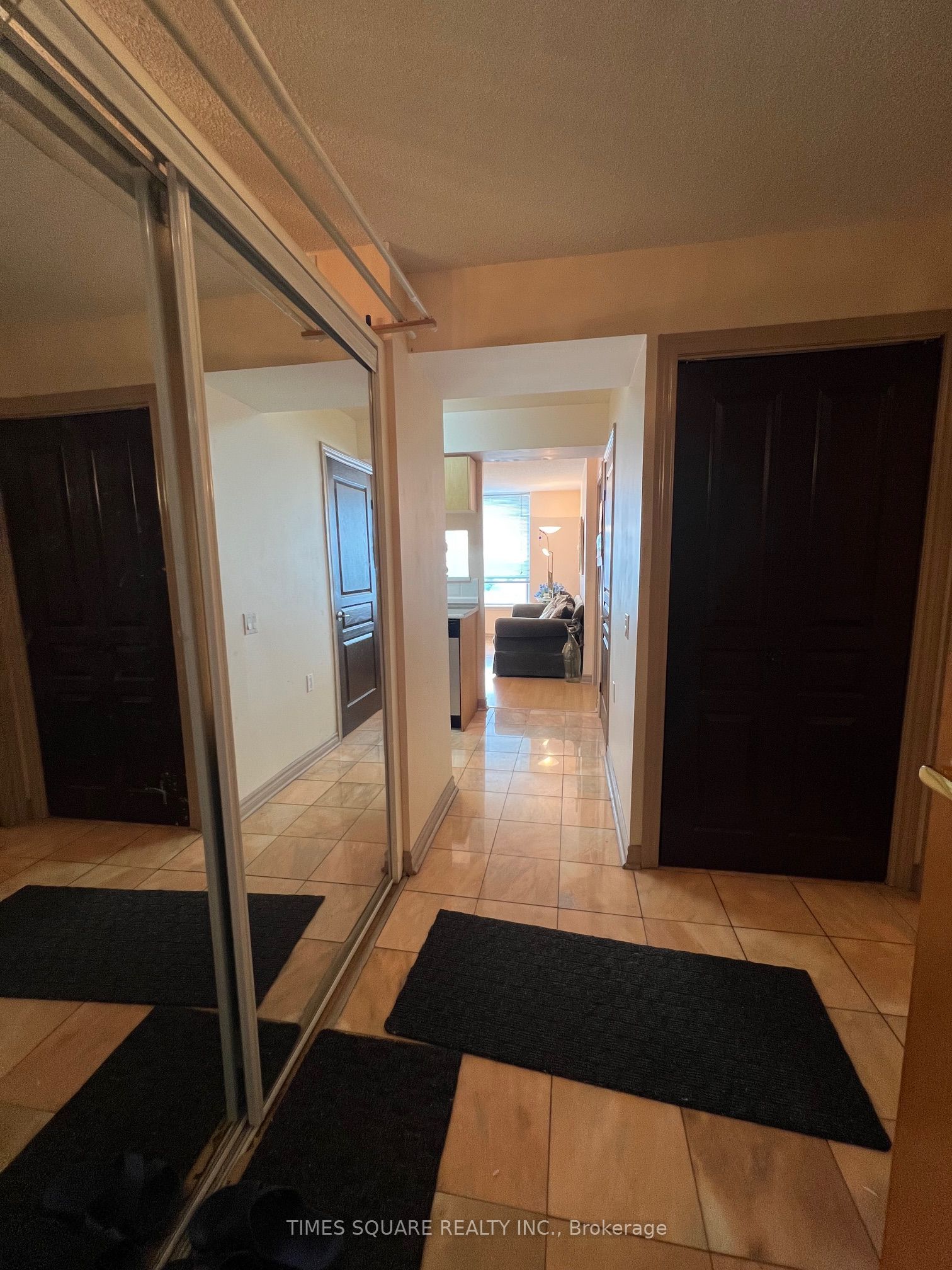 9015 Leslie Street, #1107