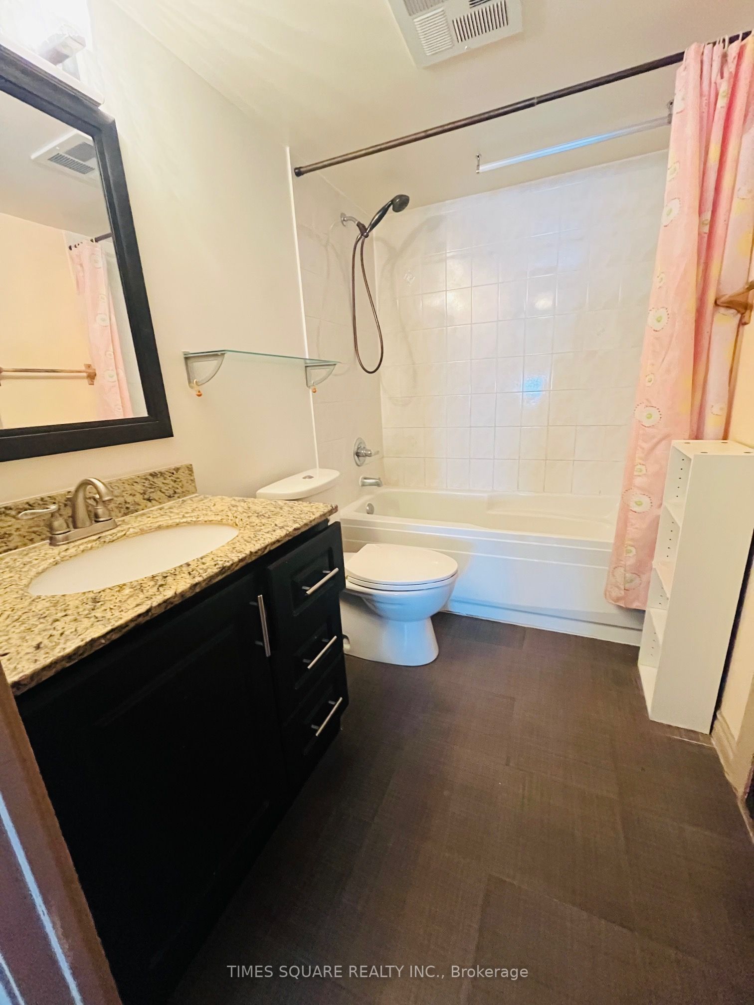 9015 Leslie Street, #1107