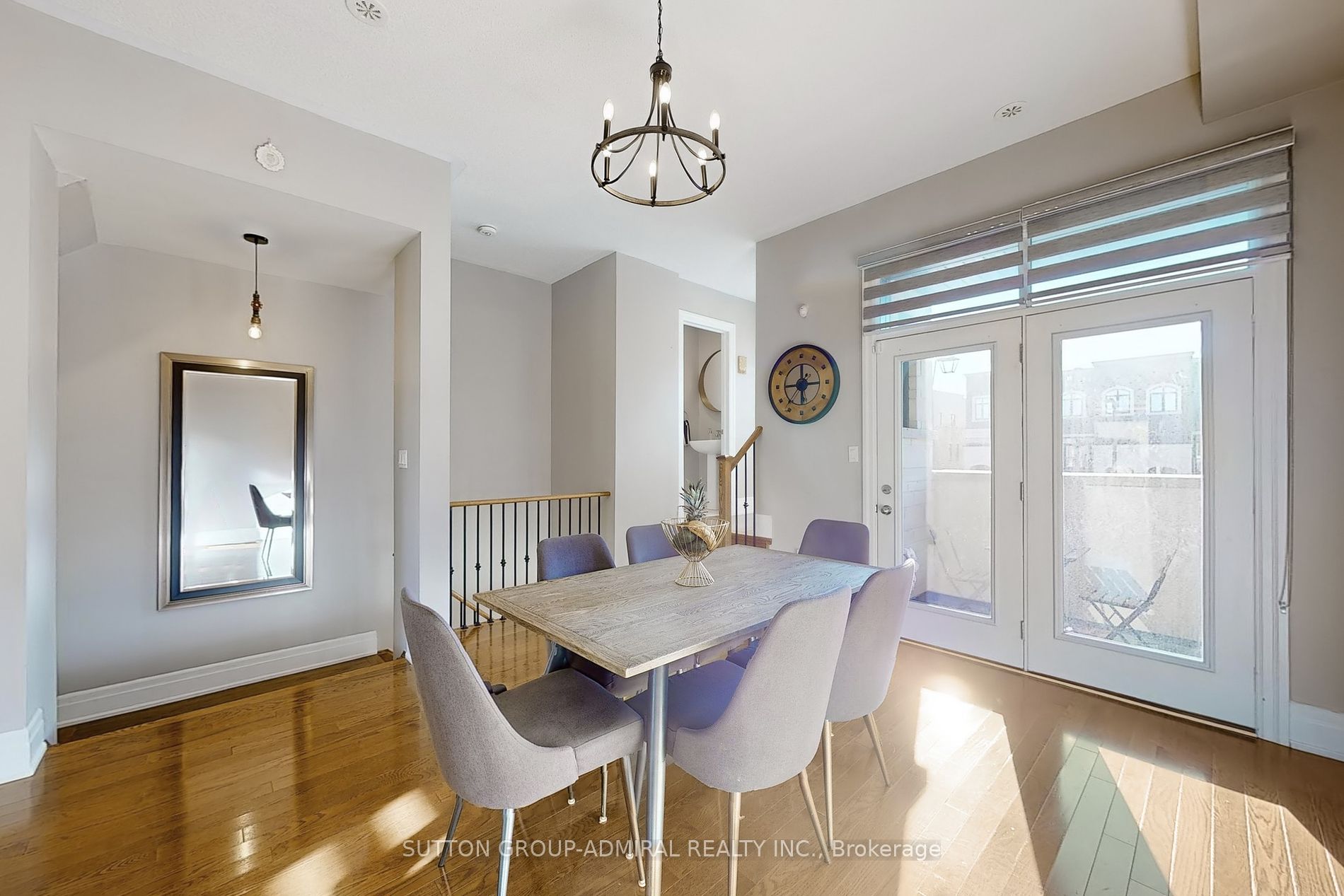 251 Thomas Cook Avenue