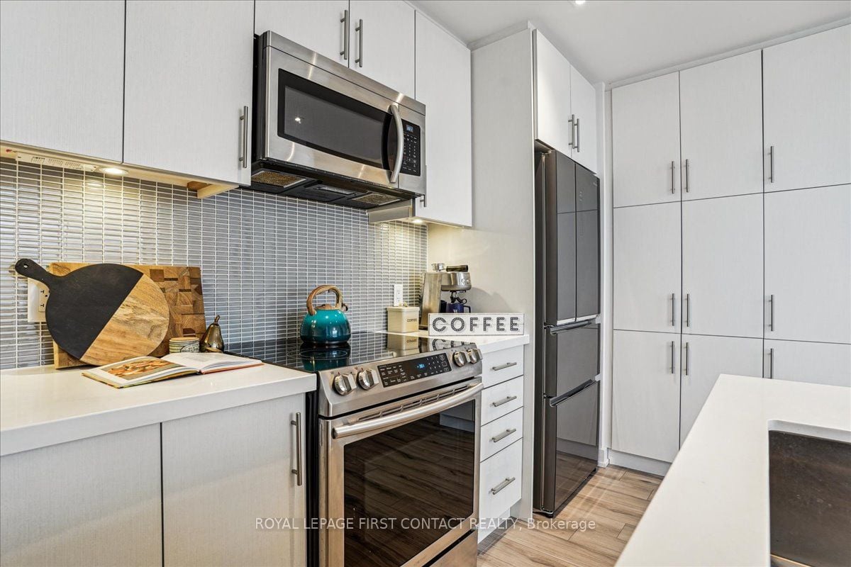 375 Sea Ray Avenue, #410