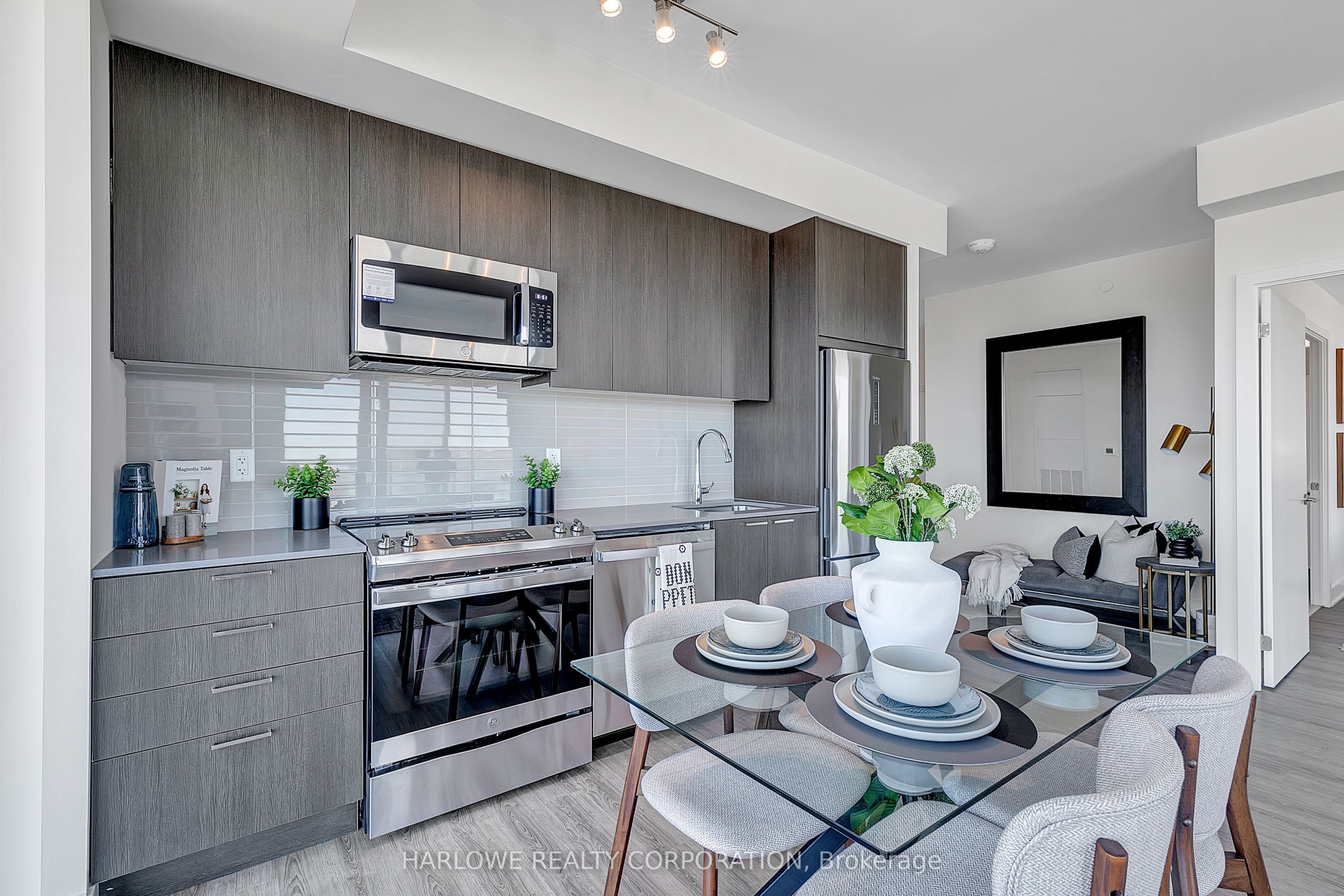 185 Deerfield Road, #709