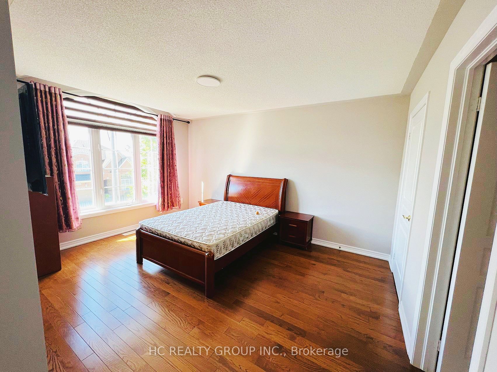 32 Stony Hill Boulevard