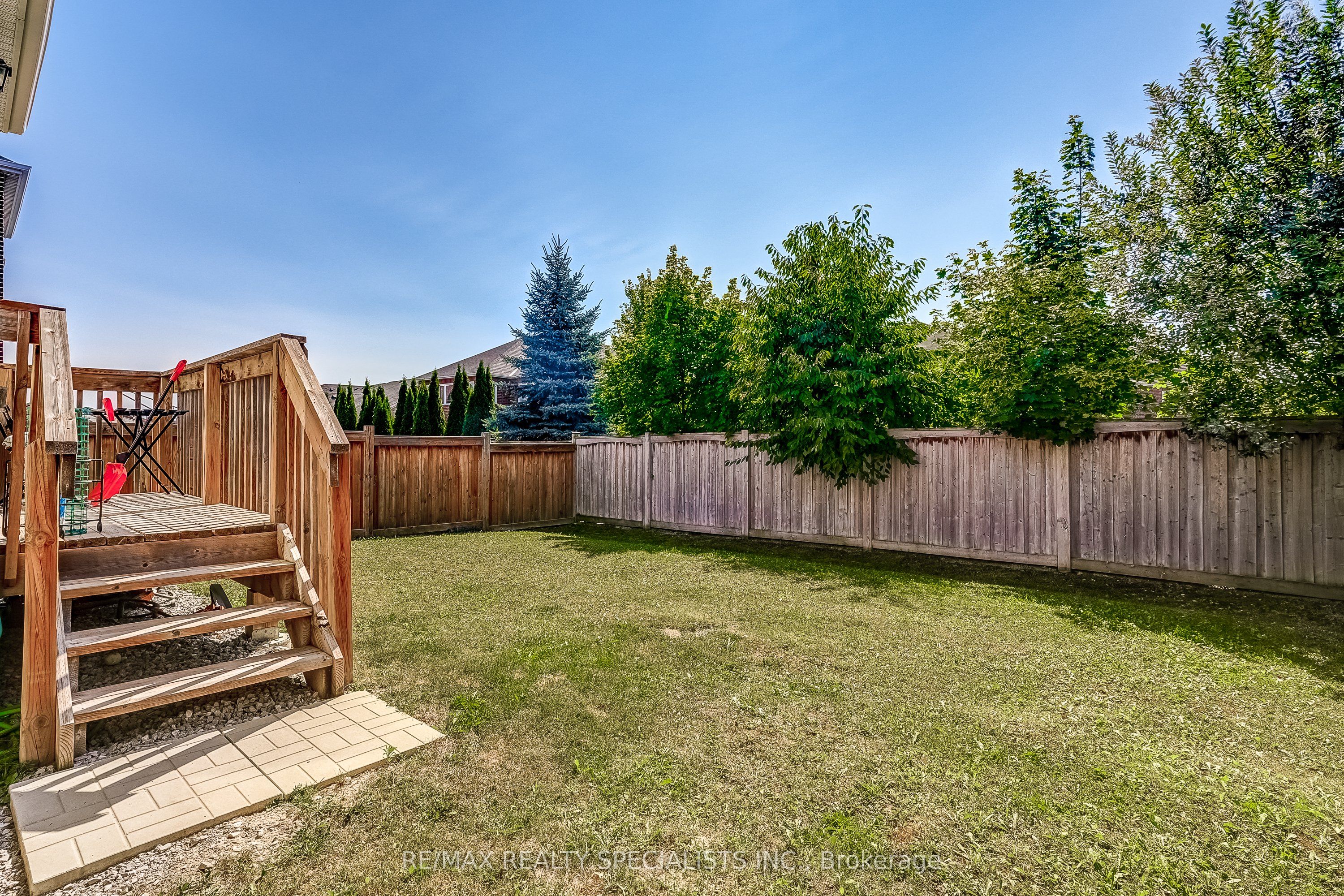 281 Blue Dasher Boulevard