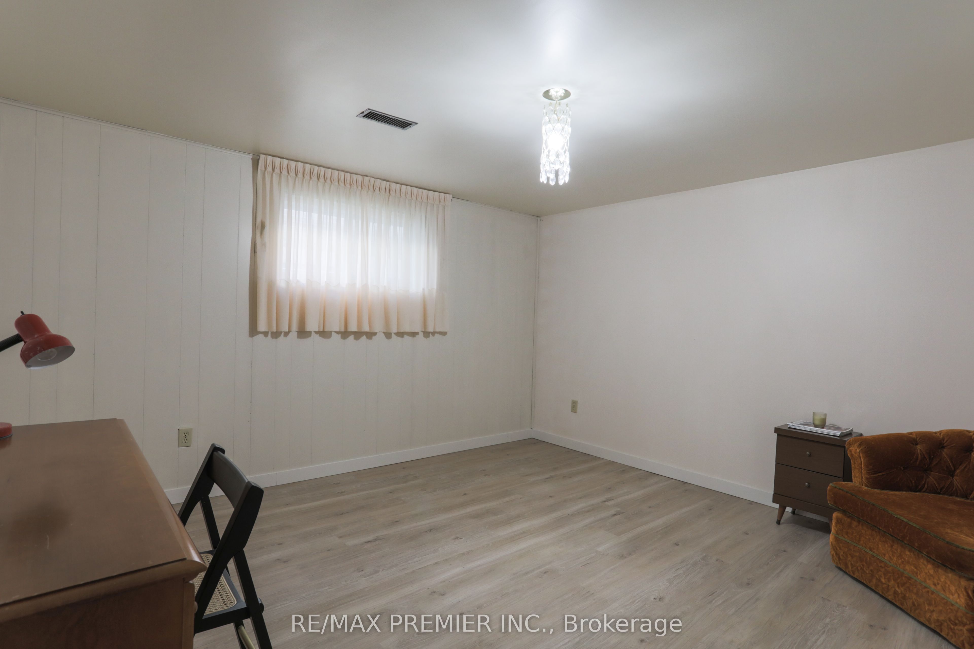 86 Harris Crescent #Bsmt
