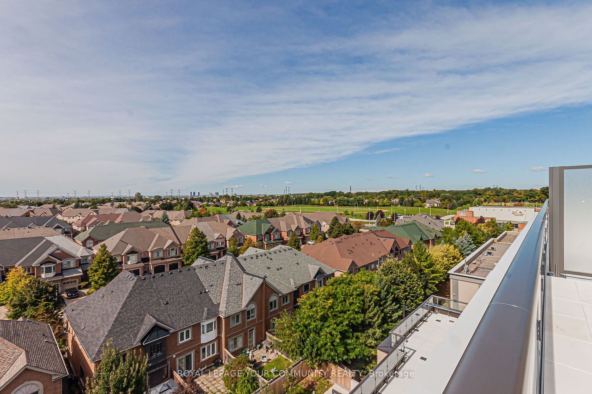 8 Beverley Glen Boulevard, #C711