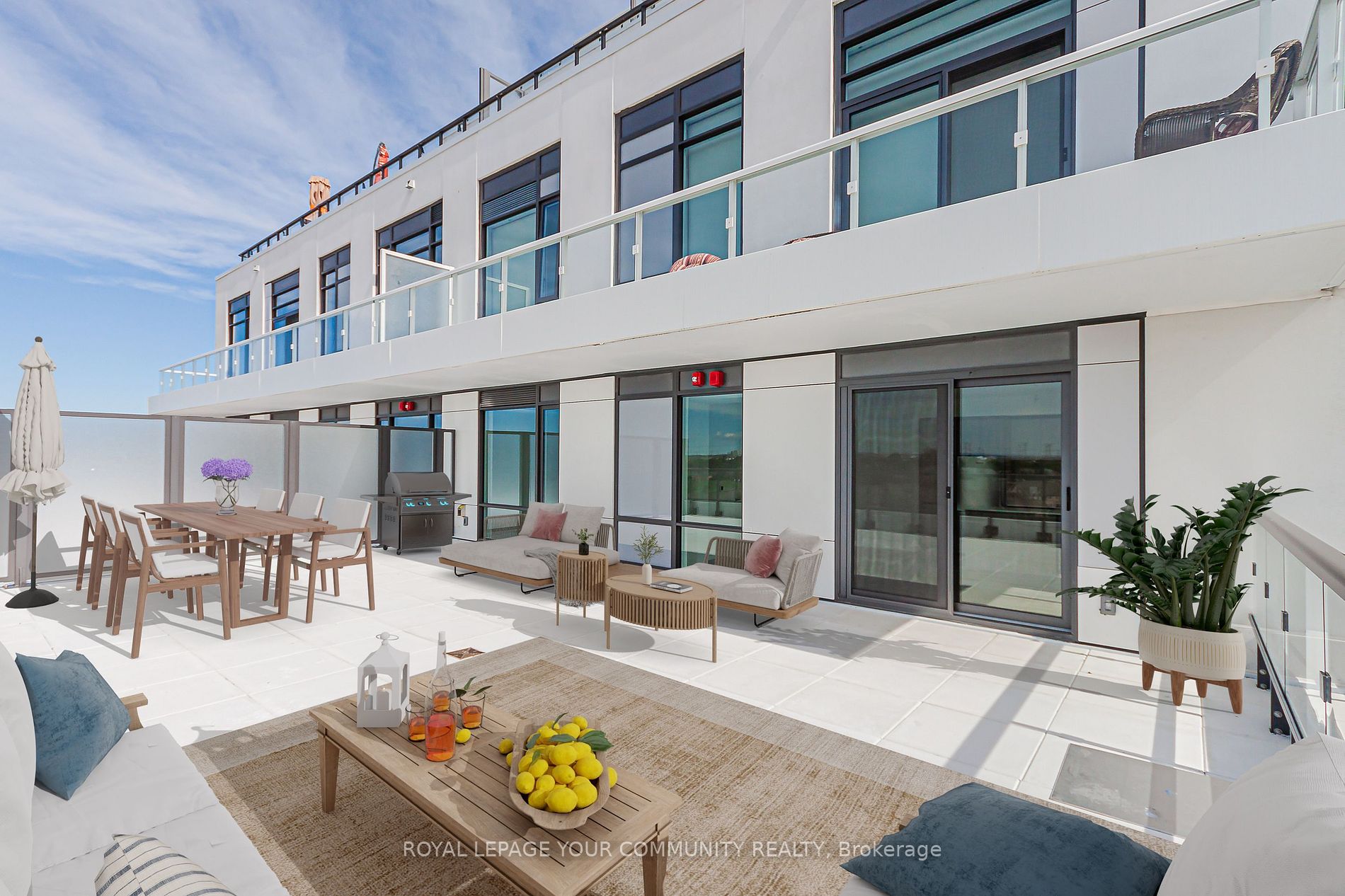 8 Beverley Glen Boulevard, #C711