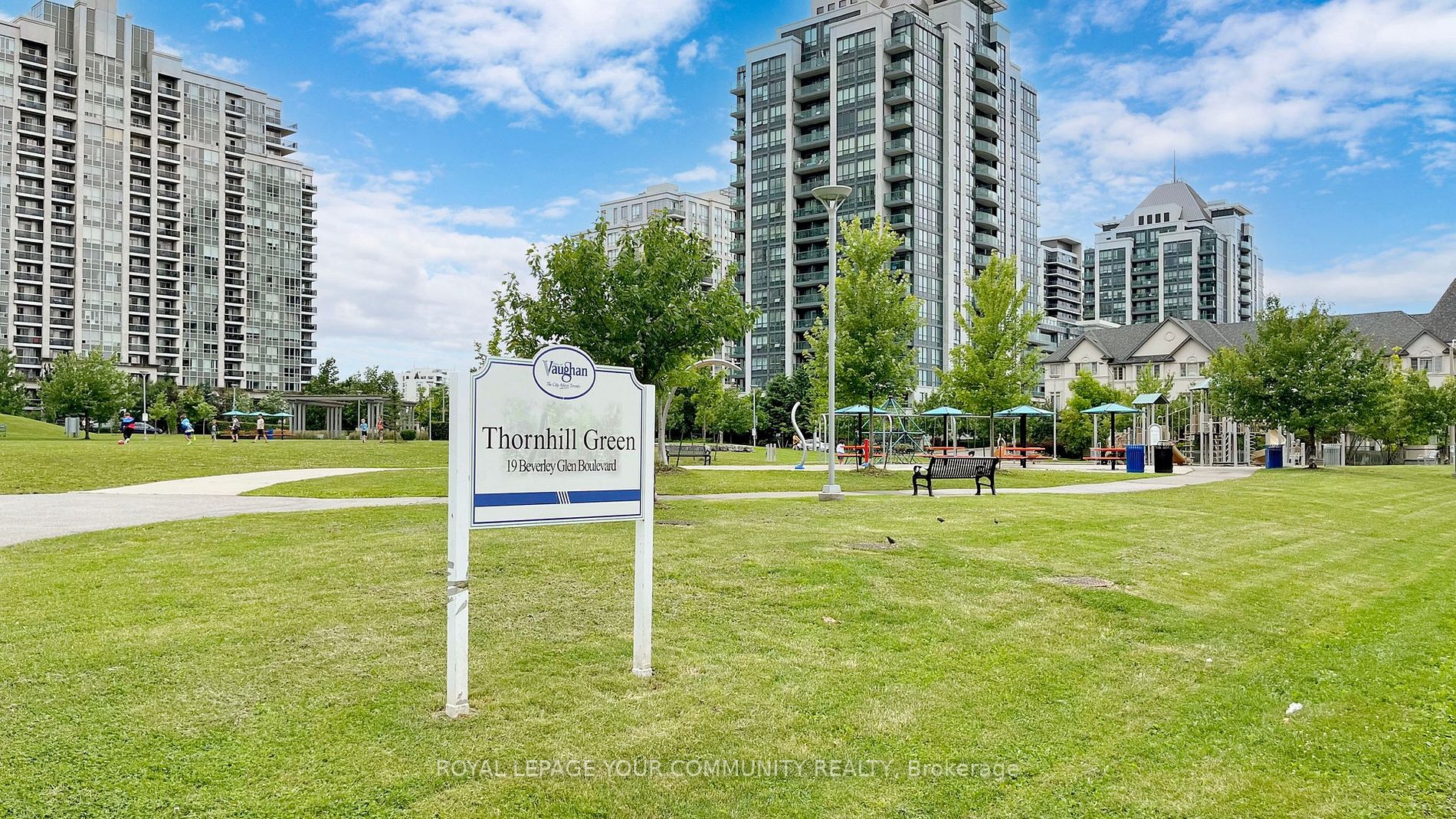 8 Beverley Glen Boulevard, #C711
