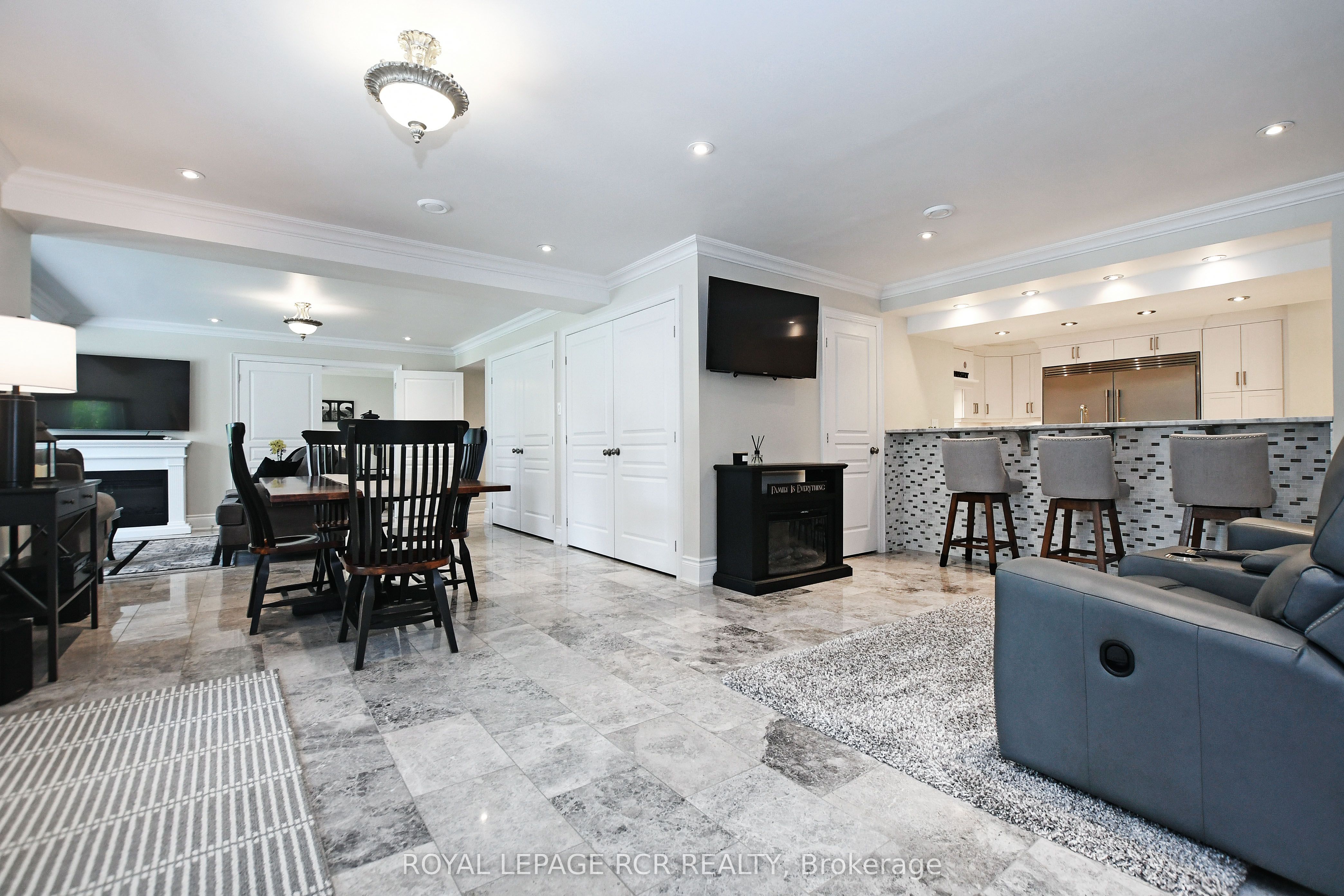 100 Woodland Hills Blvd