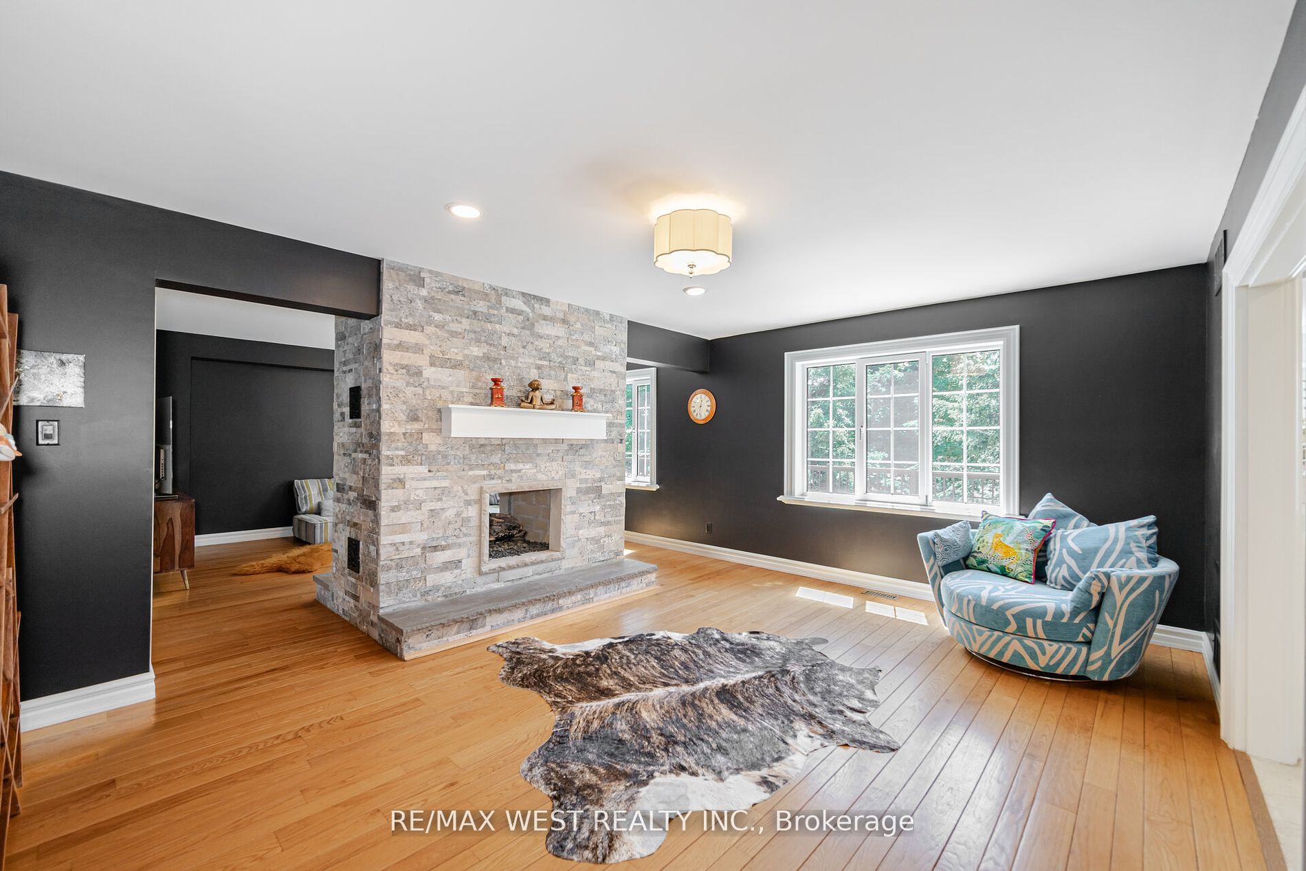 7 Stewart Crescent