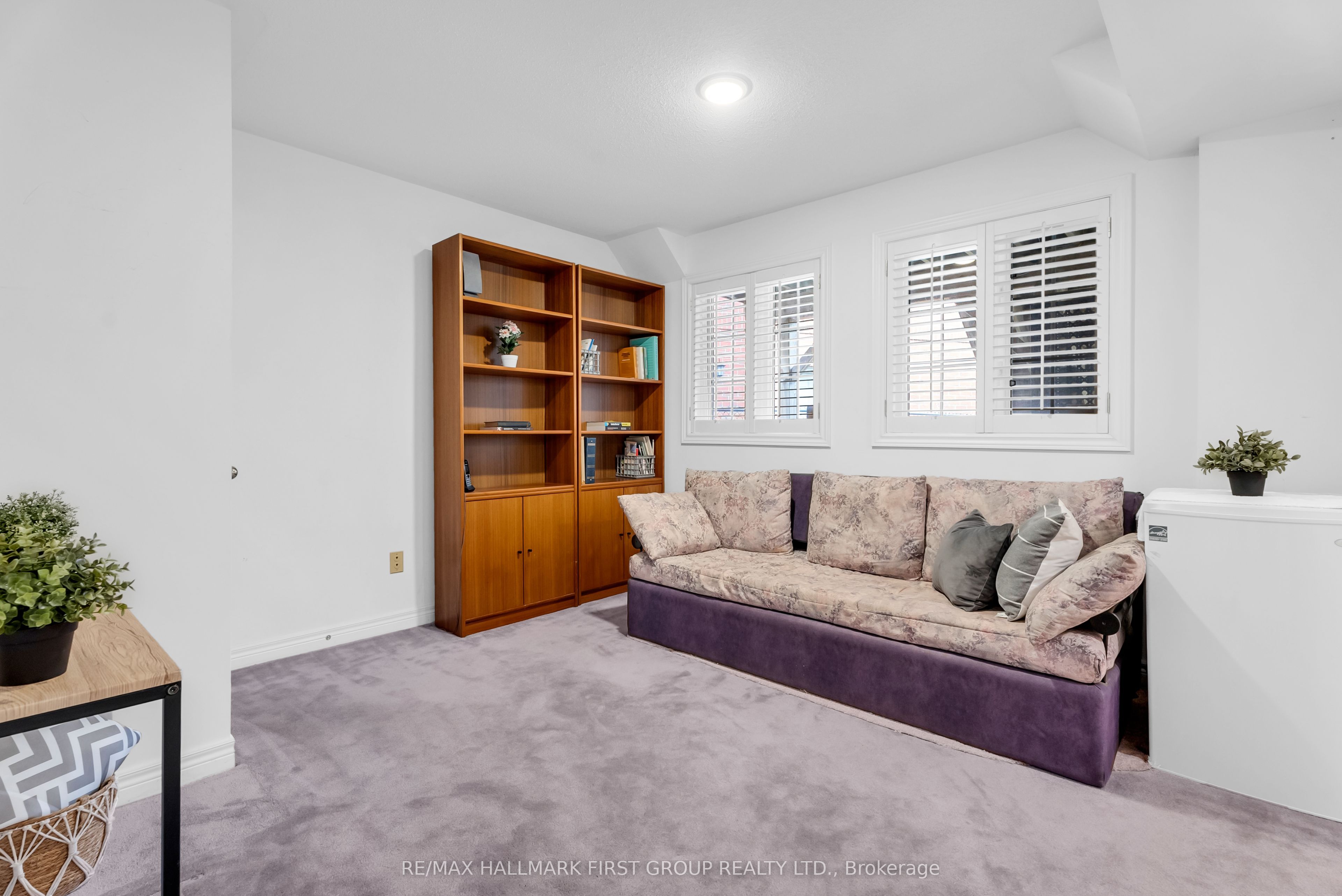 25 Crispin Court