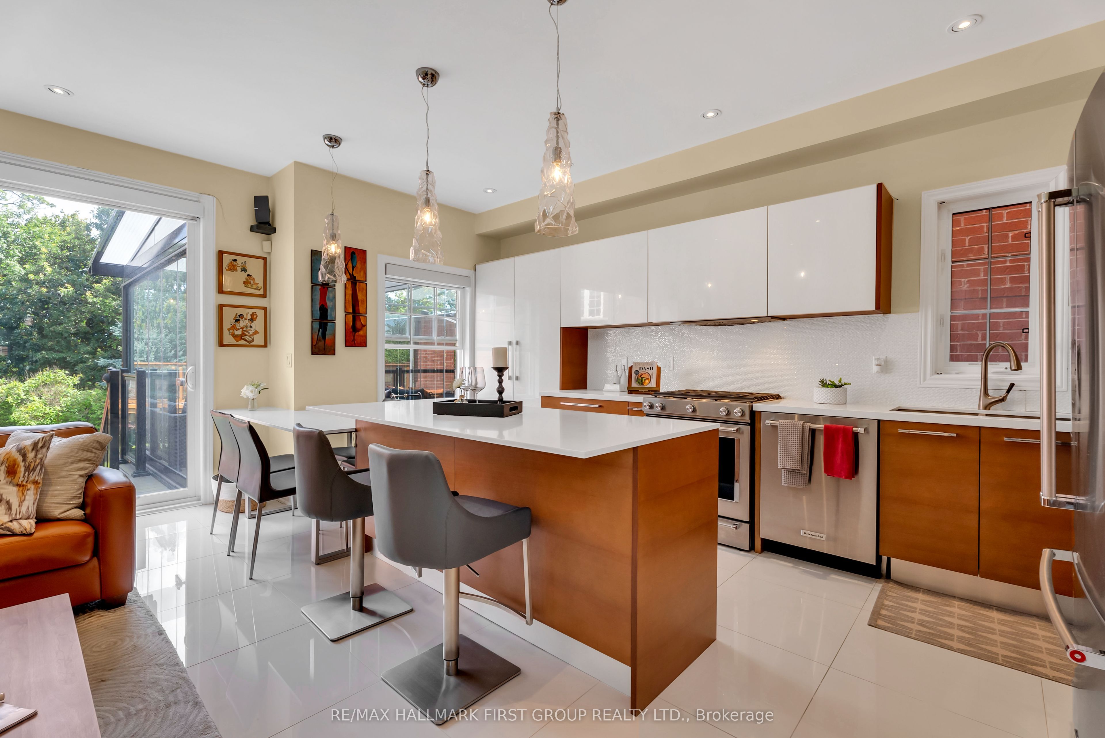 25 Crispin Court
