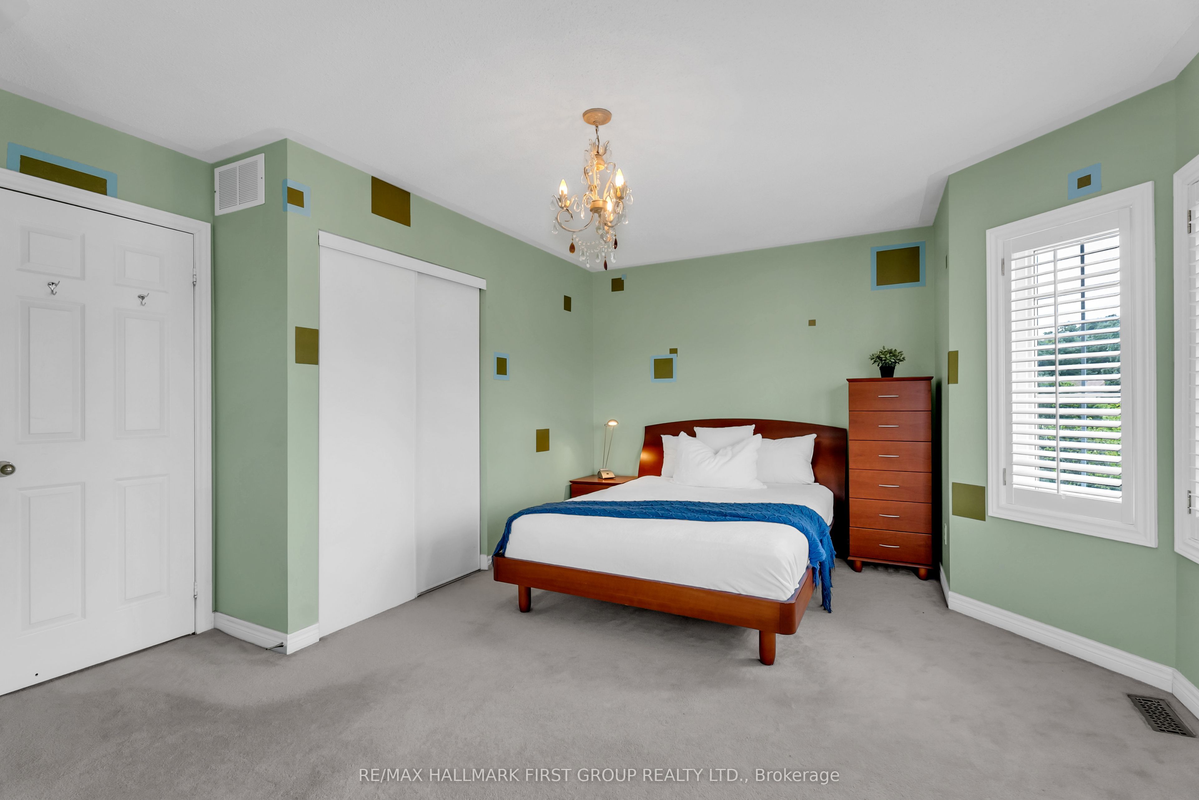 25 Crispin Court